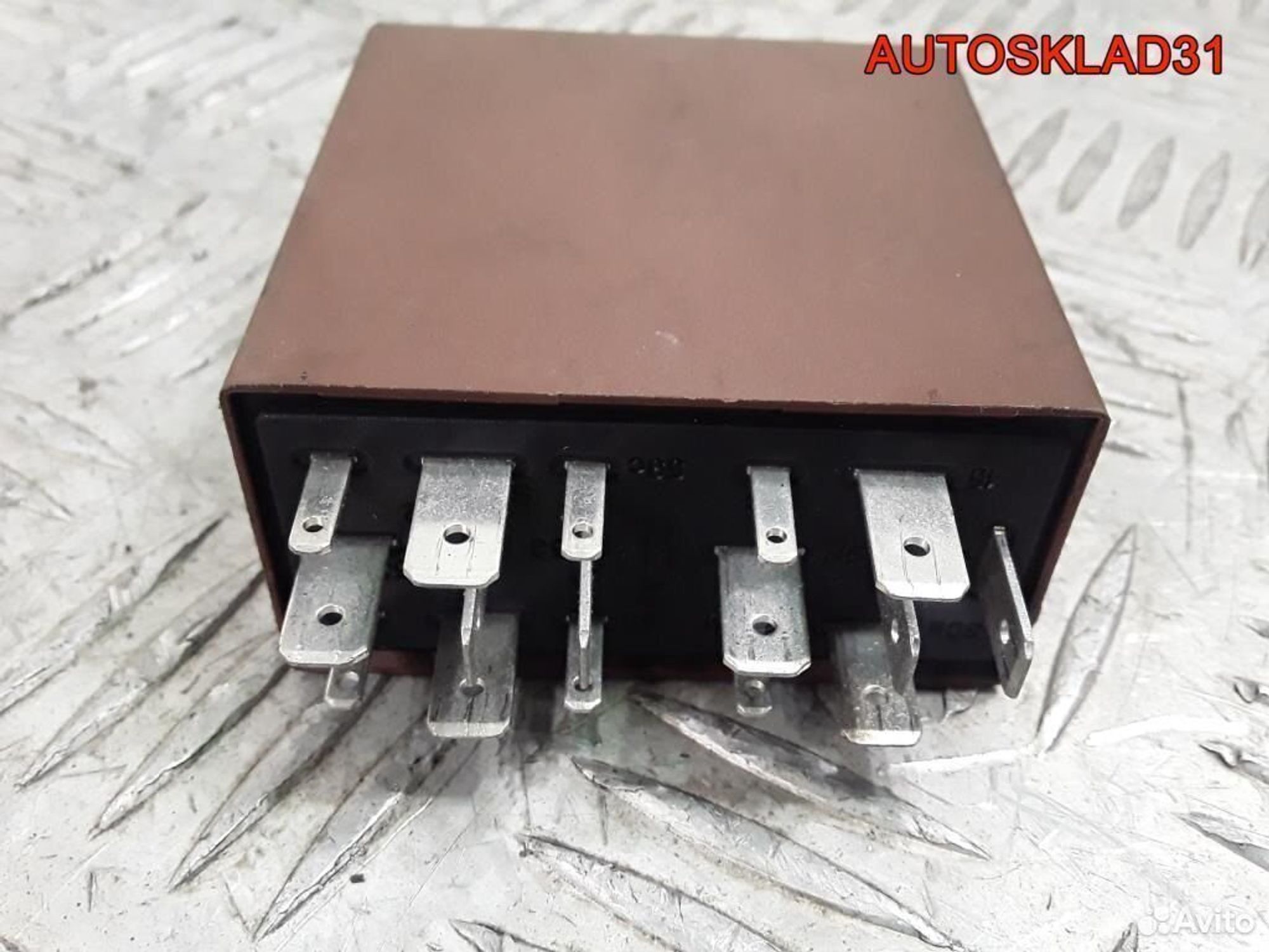 Реле стеклоочистителей Ауди А6 Ц5 4B0955531E, 1700 рублей, Дубовое