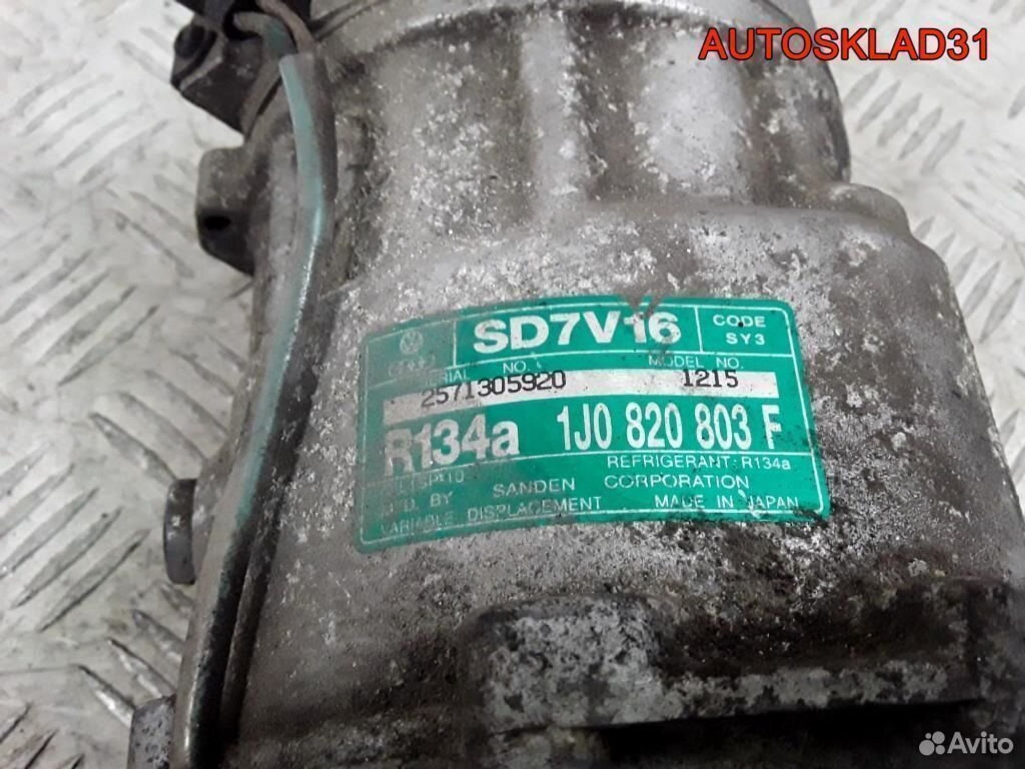 Компрессор кондиционера VW Golf 4 1J0820803F, 5900 рублей, Дубовое