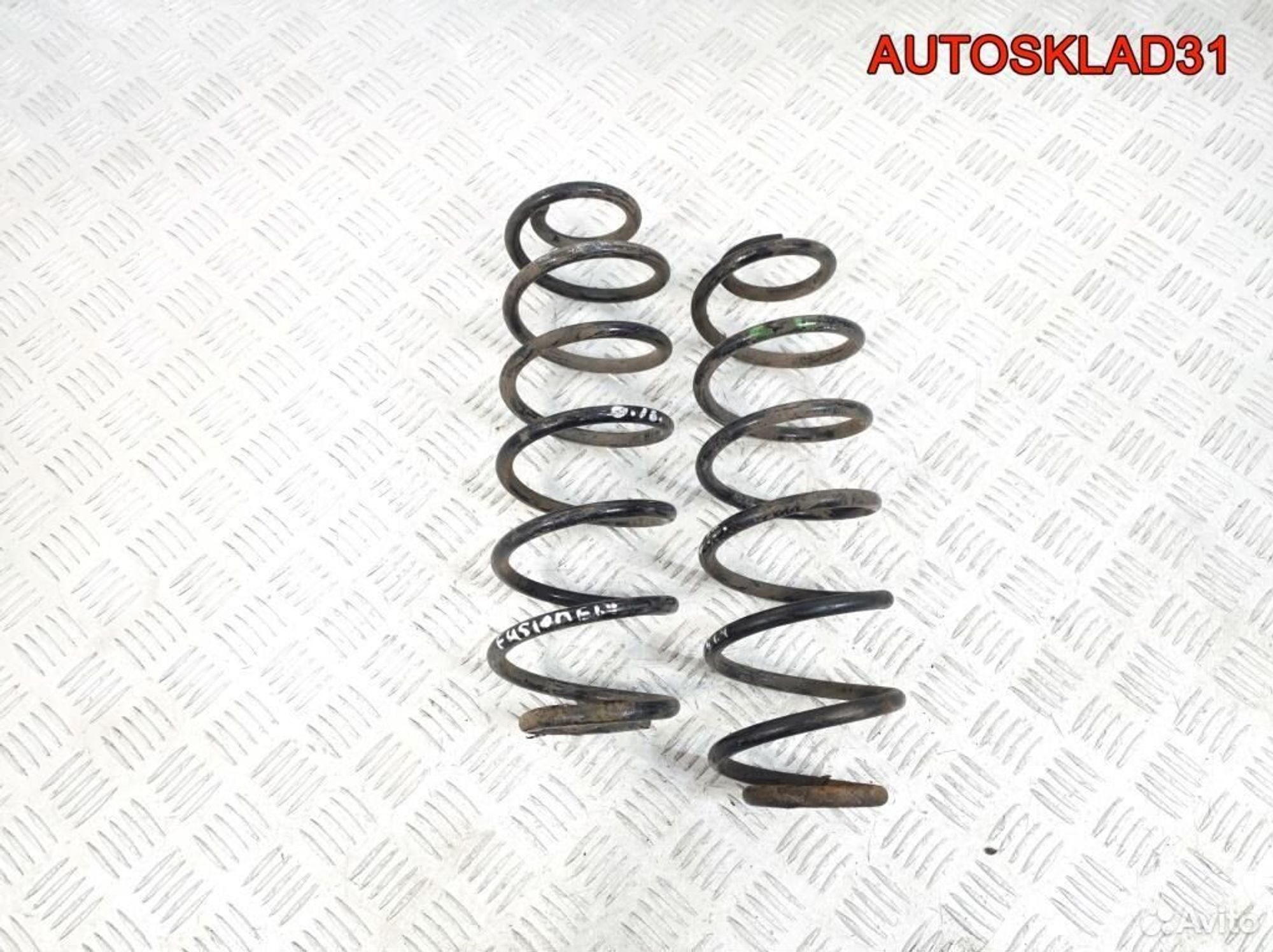 Пружина задняя Ford Fusion 1329627, 900 рублей, Дубовое