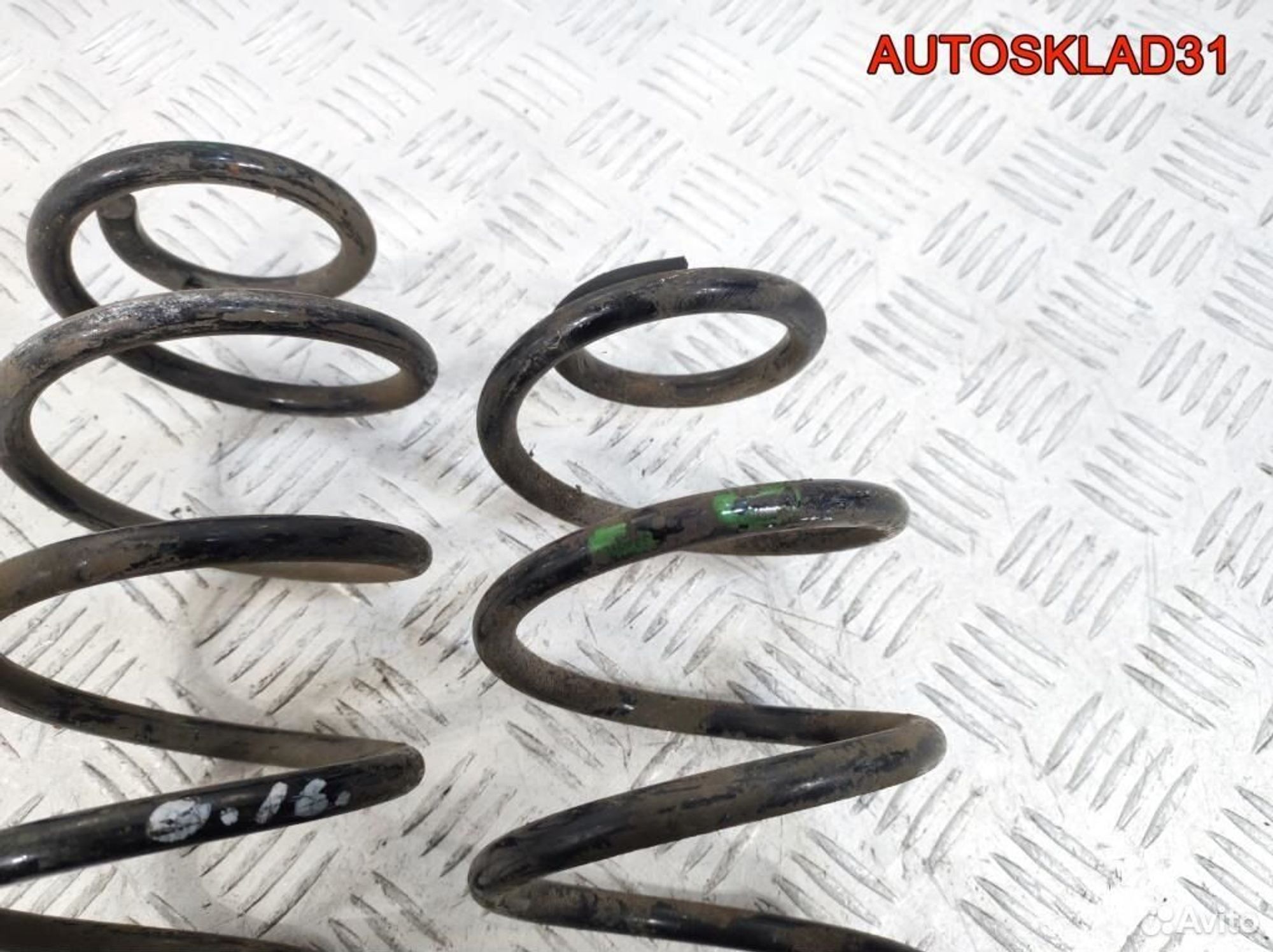 Пружина задняя Ford Fusion 1329627, 900 рублей, Дубовое