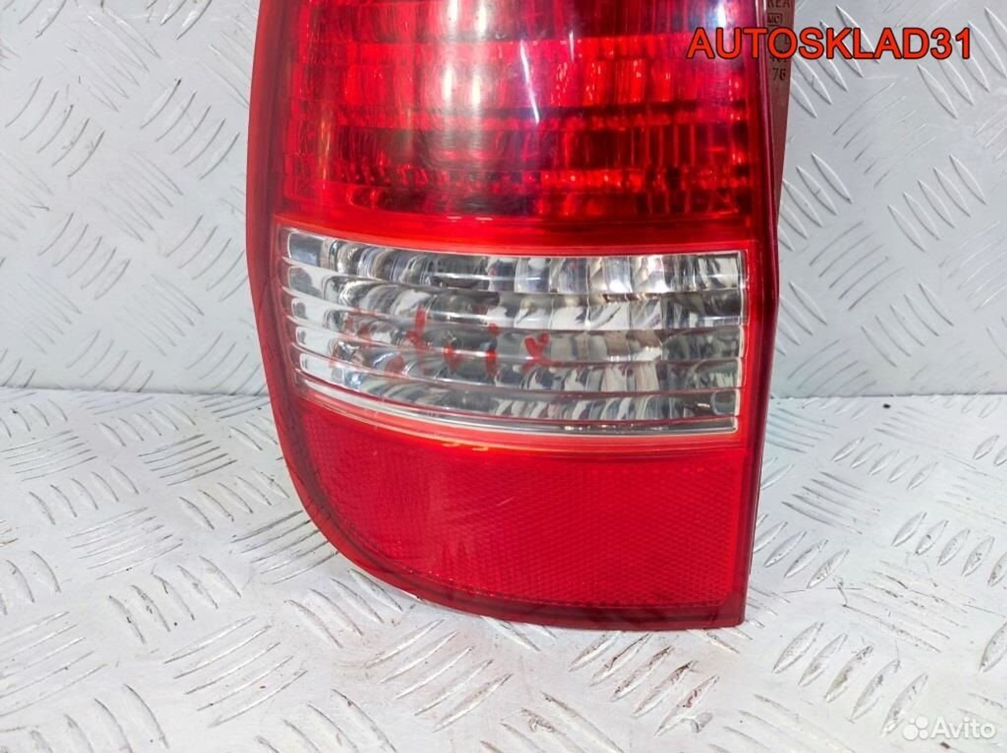 Фонарь задний левый Hyundai Matrix 92401176, 3300 рублей, Дубовое