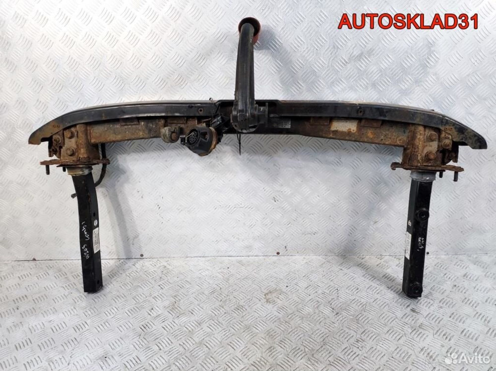 Фаркоп Mercedes Benz W203 A2033100137 Универсал, 14600 рублей, Дубовое