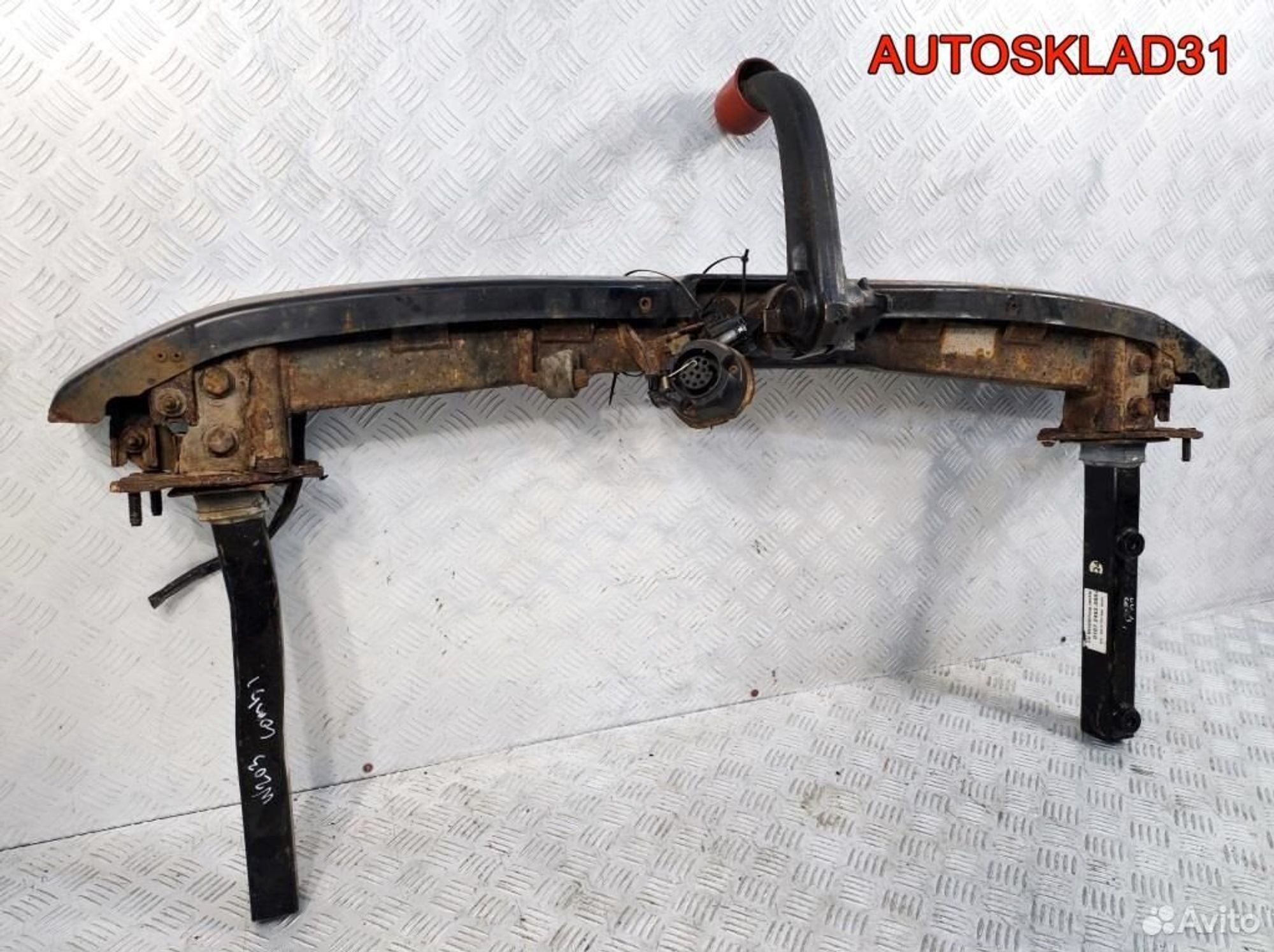 Фаркоп Mercedes Benz W203 A2033100137 Универсал, 14600 рублей, Дубовое