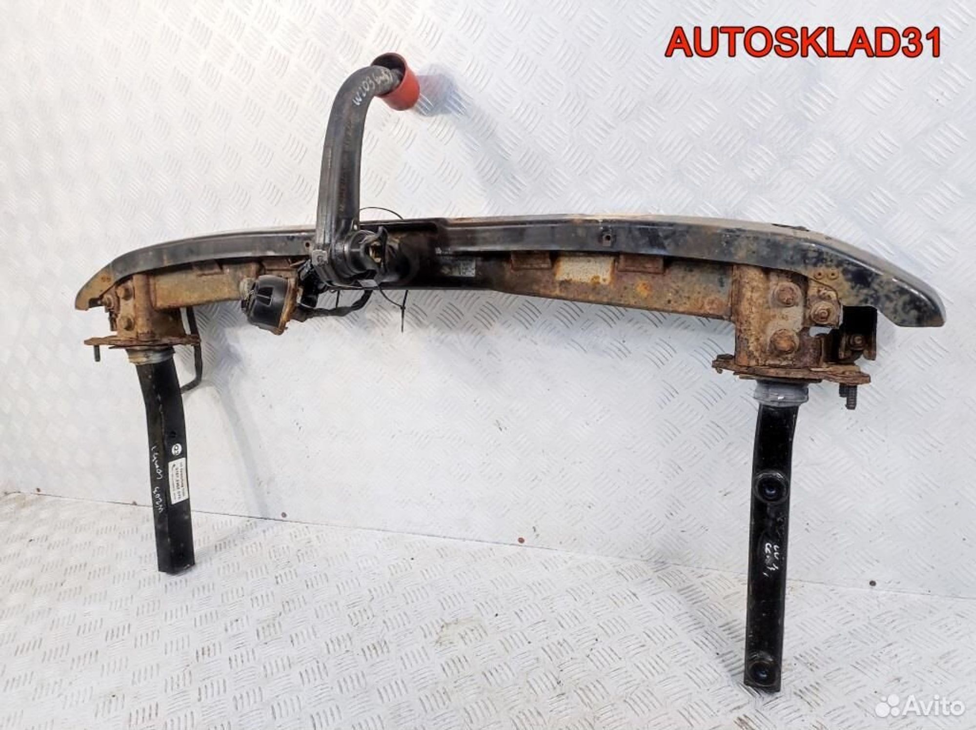 Фаркоп Mercedes Benz W203 A2033100137 Универсал, 14600 рублей, Дубовое