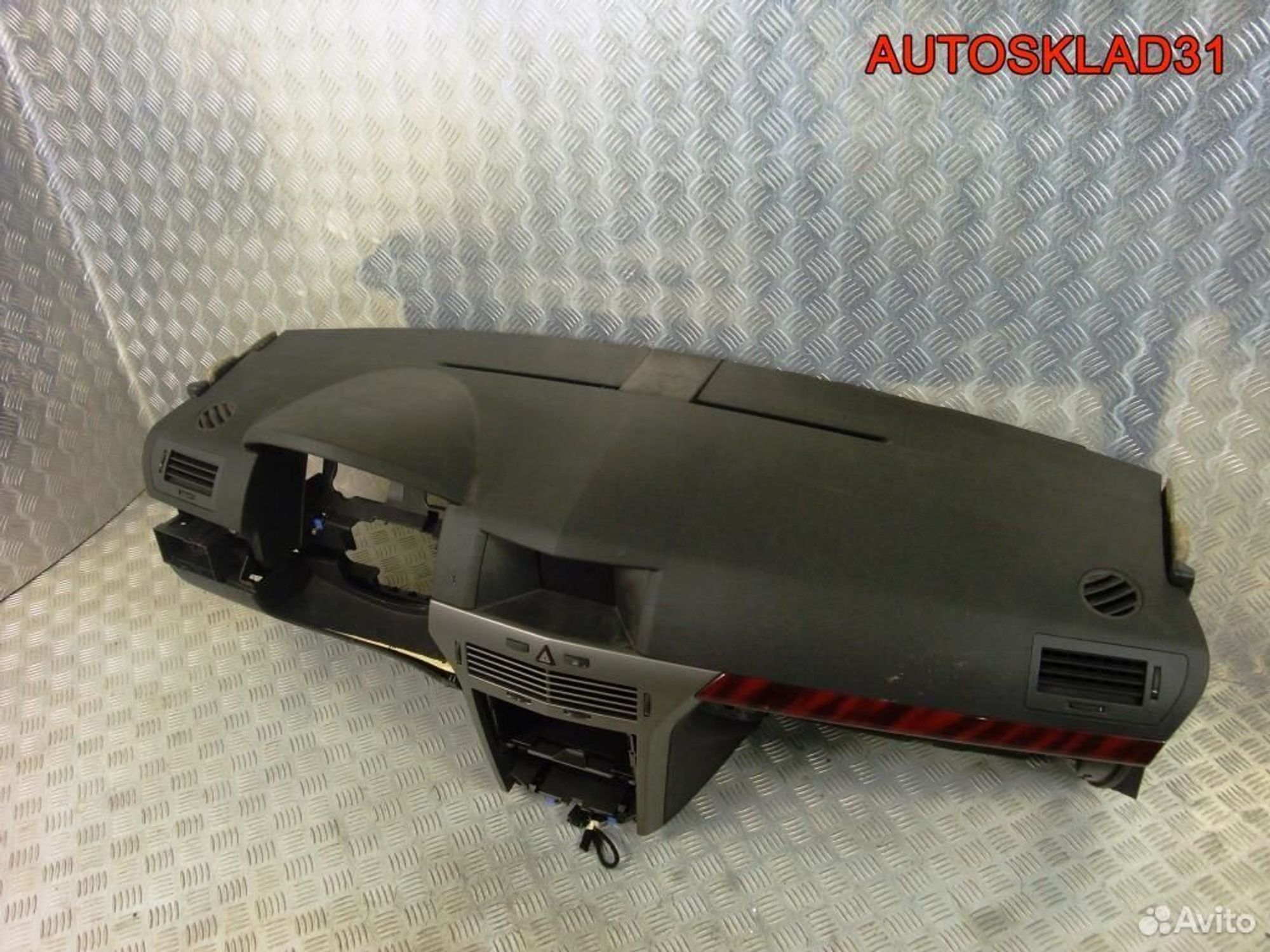 Торпедо Opel Astra H 13149016, 20300 рублей, Дубовое