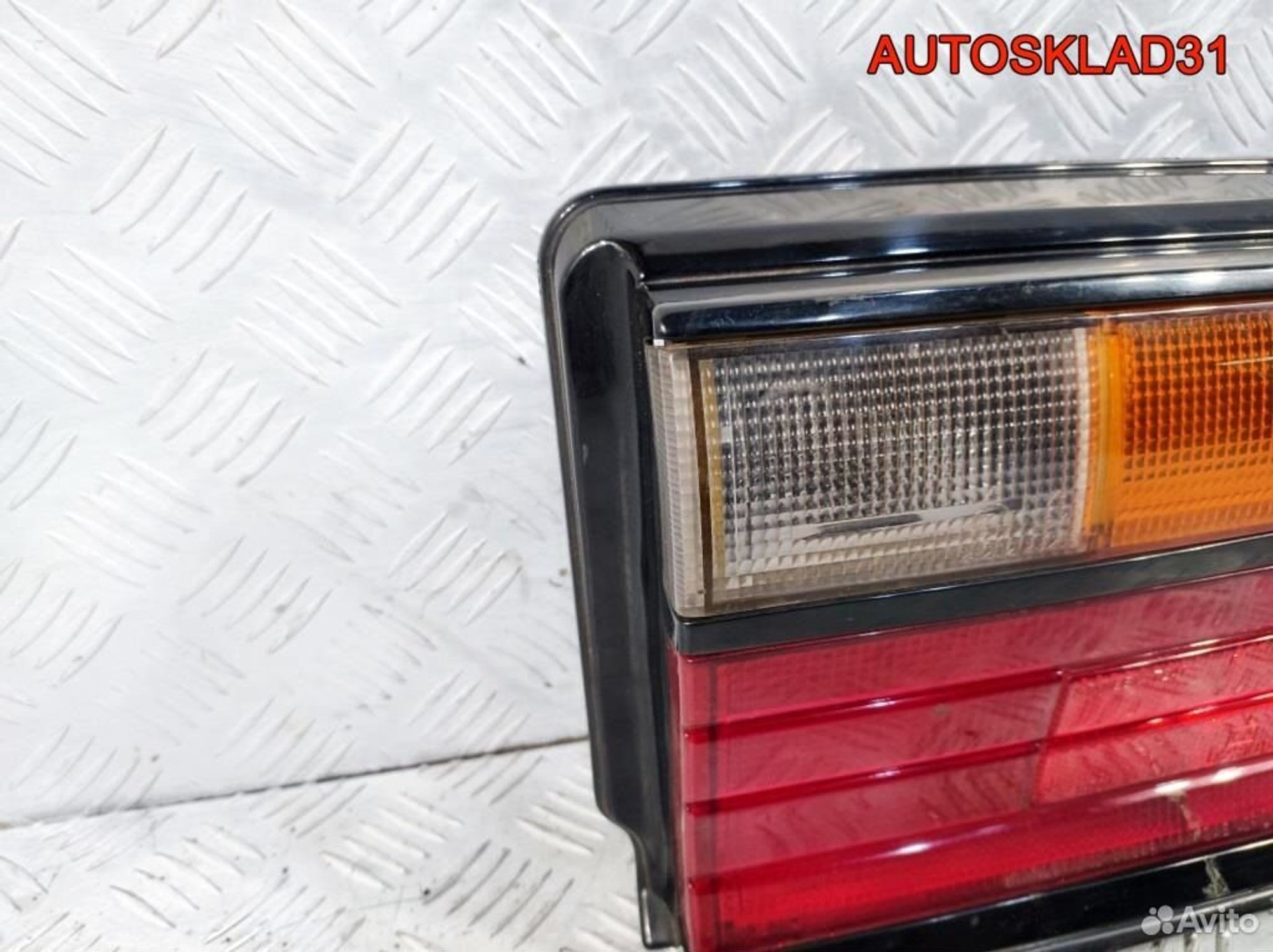 Фонарь задний правый Mitsubishi Galant E3 0438529R, 1700 рублей, Дубовое