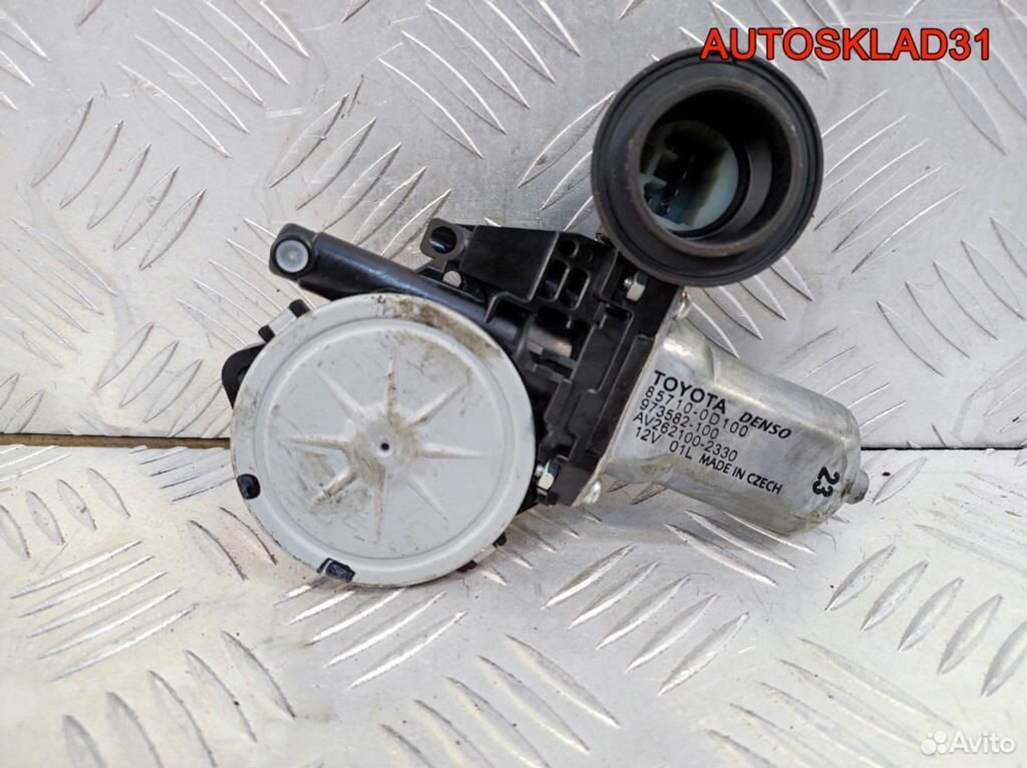 Моторчик стеклоподъемника Toyota Yaris 857100D100, 2100 рублей, Дубовое
