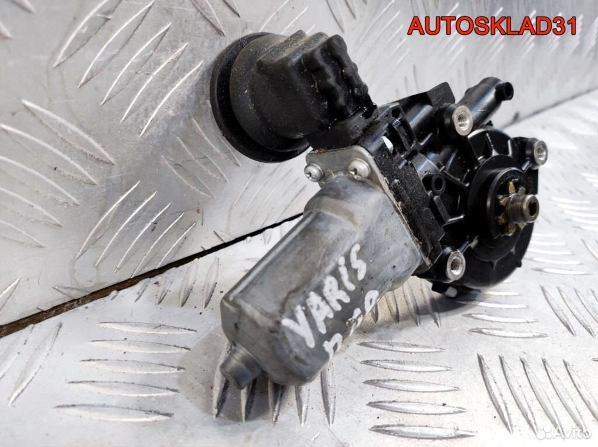 Моторчик стеклоподъемника Toyota Yaris 857100D100, 2100 рублей, Дубовое