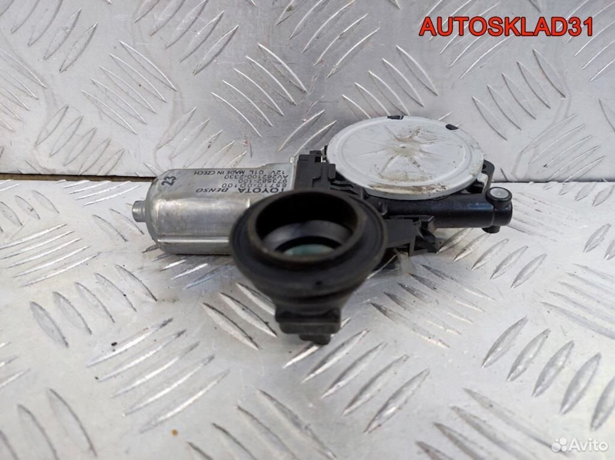 Моторчик стеклоподъемника Toyota Yaris 857100D100, 2100 рублей, Дубовое