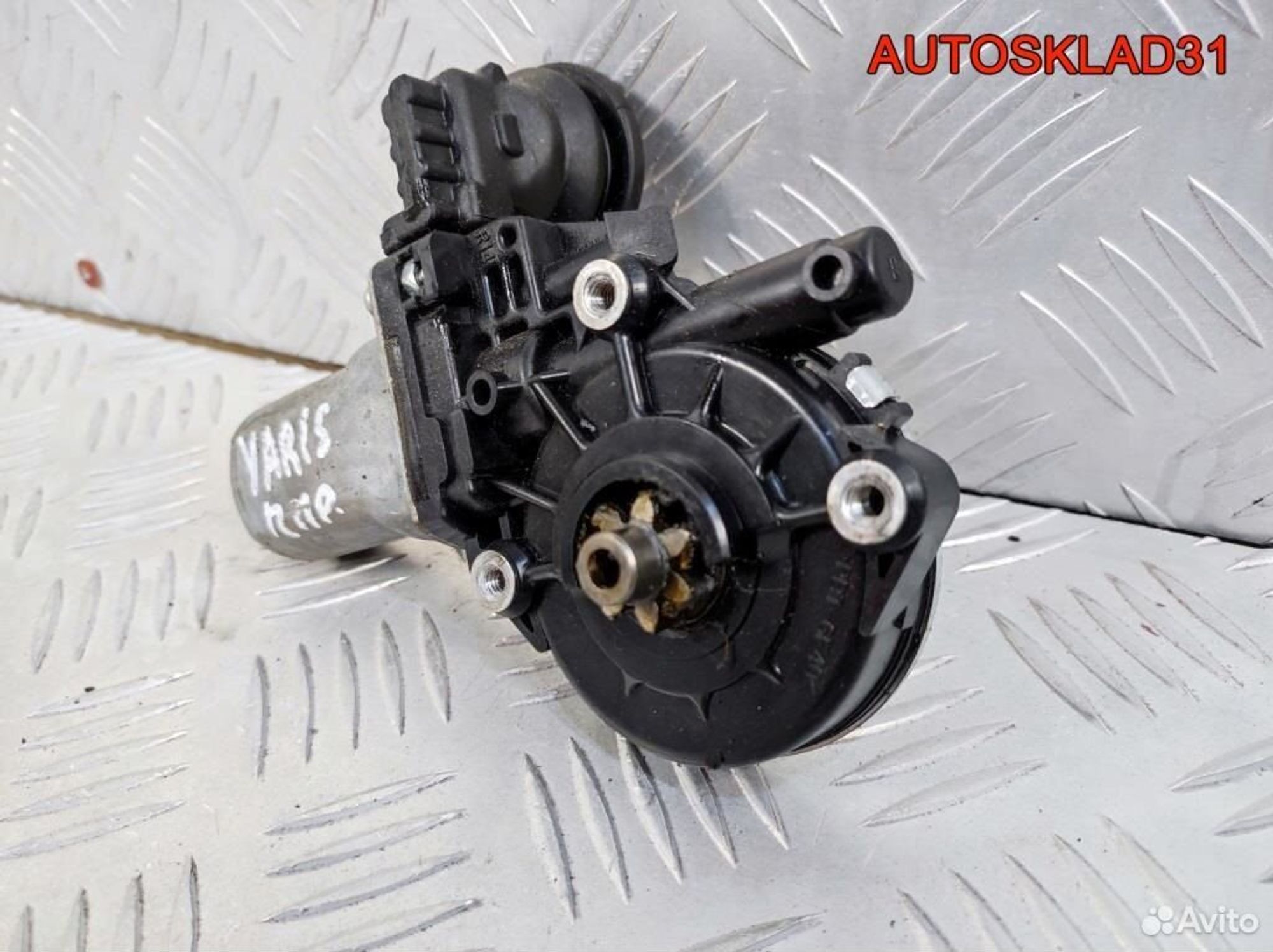 Моторчик стеклоподъемника Toyota Yaris 857100D100, 2100 рублей, Дубовое