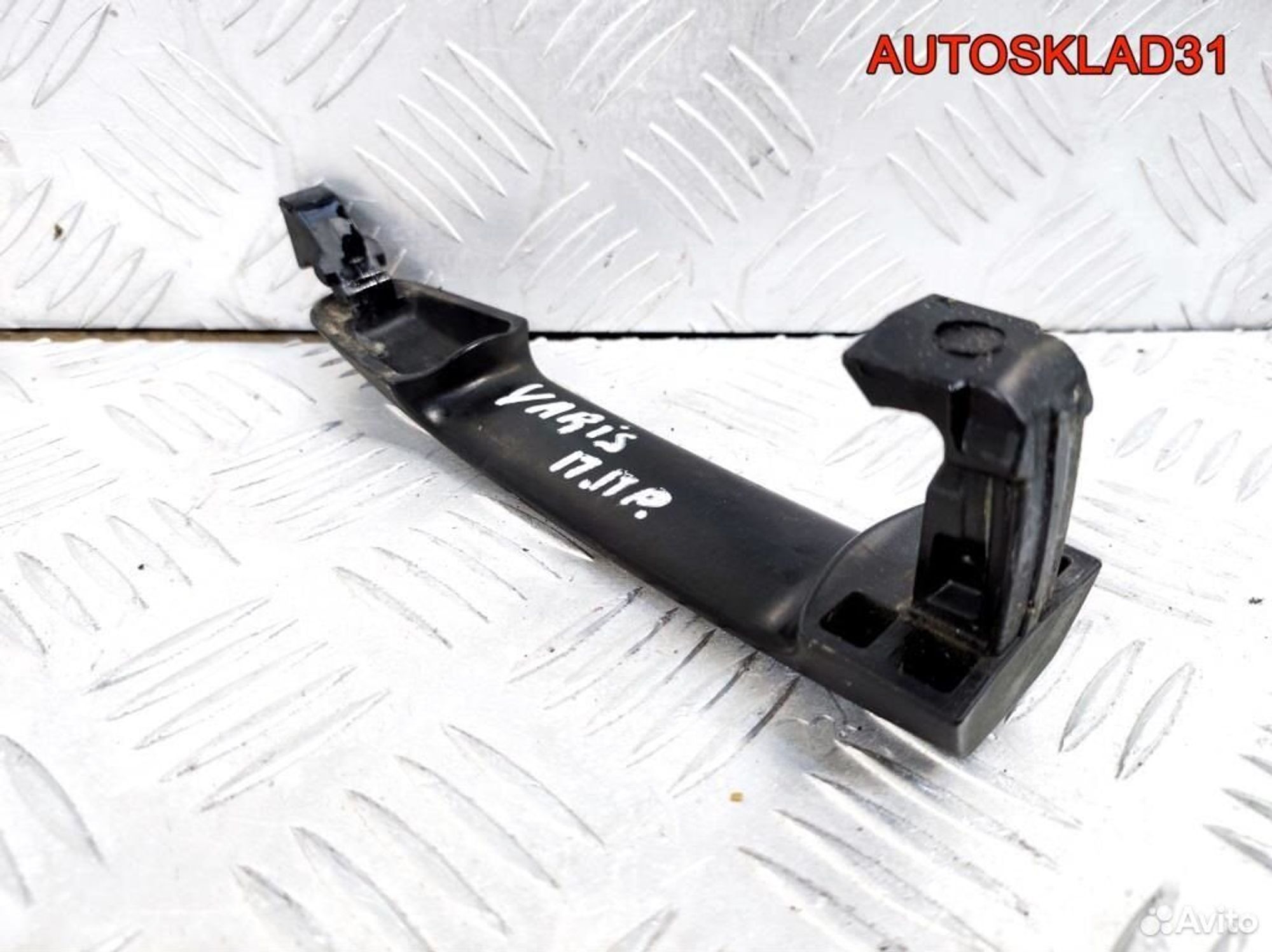 Ручка двери передней наружная правая Toyota Yaris, 900 рублей, Дубовое