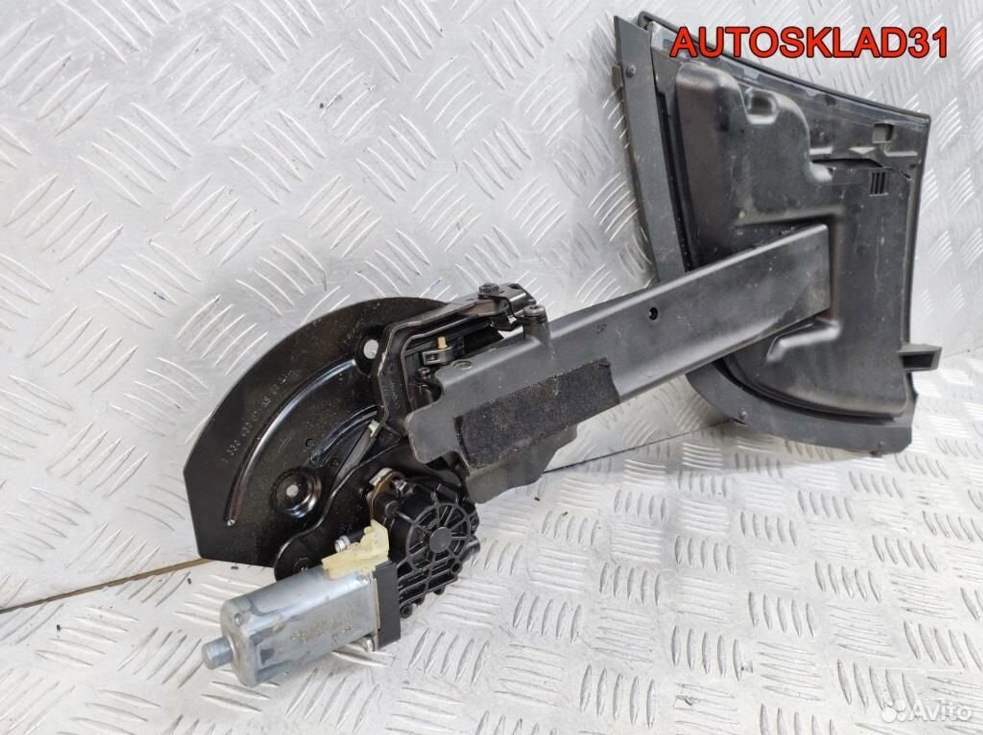 Механизм складывания крыши левый Opel Astra H, 5200 рублей, Дубовое