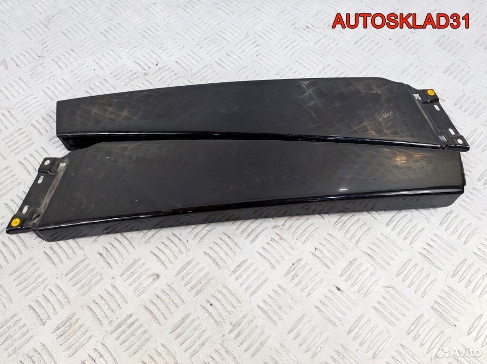 Накладка стойки наружная средняя Audi A8 4E0853289, 900 рублей, Дубовое