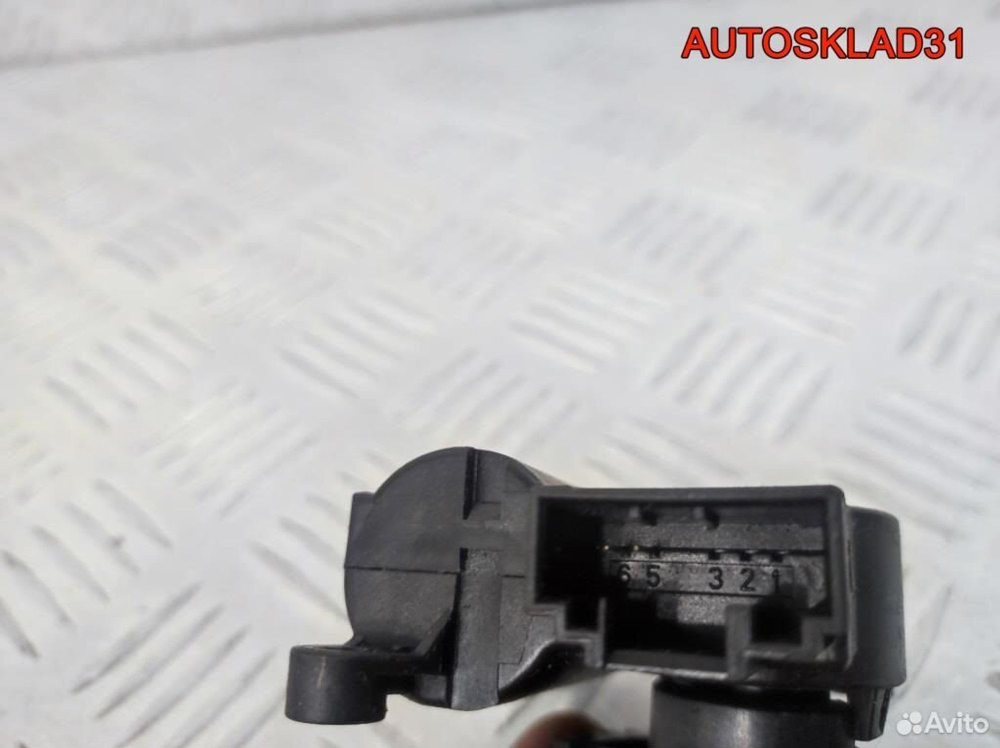 Моторчик заслонки отопителя Skoda Fabia 6R2907511A, 2100 рублей, Дубовое