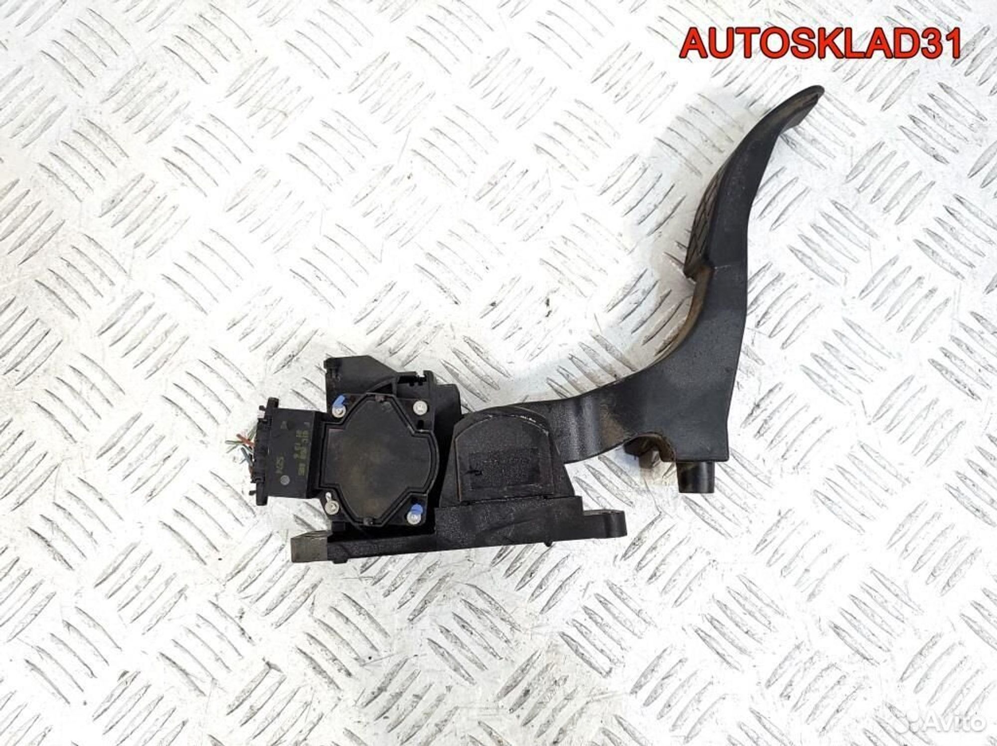 Педаль газа Skoda Fabia 1,9 SDI 6Q1721503, 1700 рублей, Дубовое