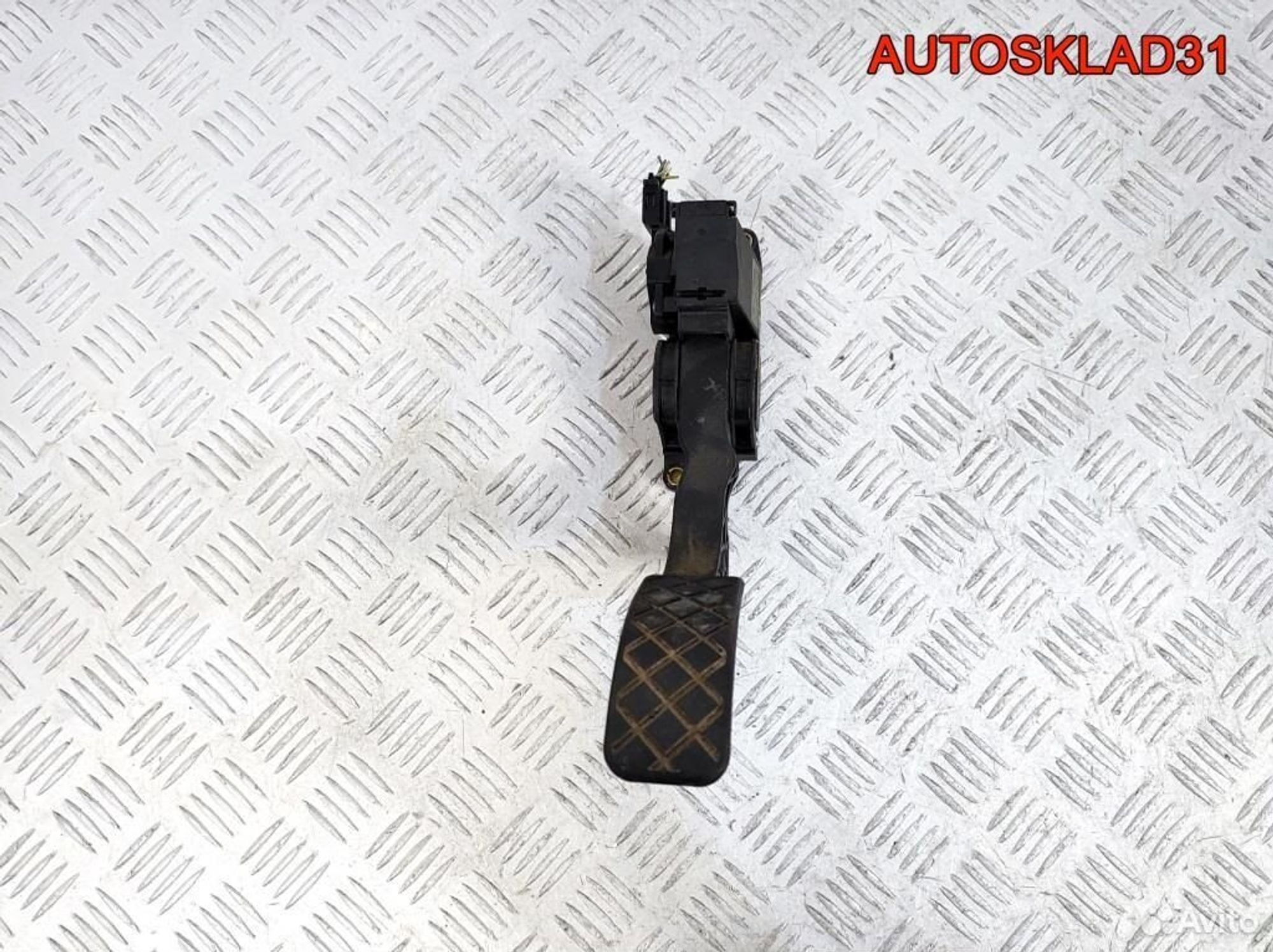 Педаль газа Skoda Fabia 1,9 SDI 6Q1721503, 1700 рублей, Дубовое