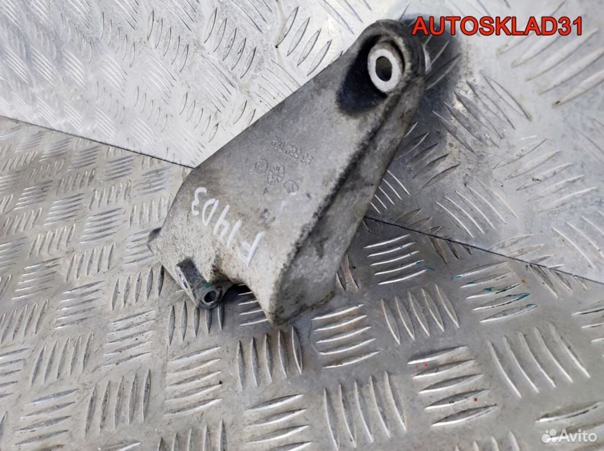 Кронштейн генератора Сhеvrоlеt Аvео Т200 96352142, 600 рублей, Дубовое