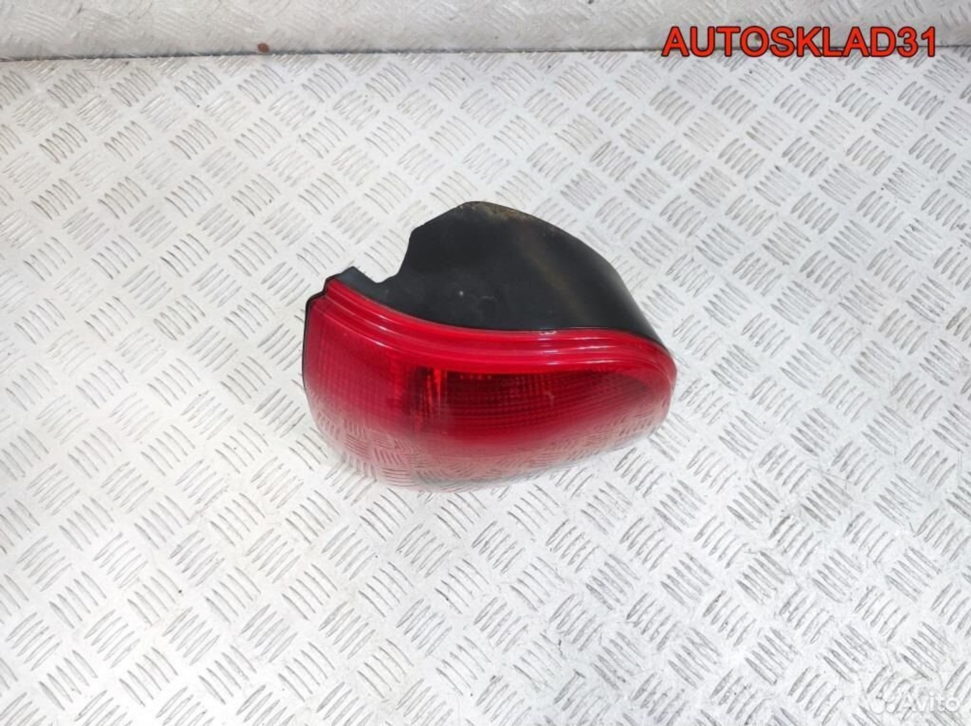 Фонарь задний левый Audi A4 B5 8D9945095A Combi, 2600 рублей, Дубовое