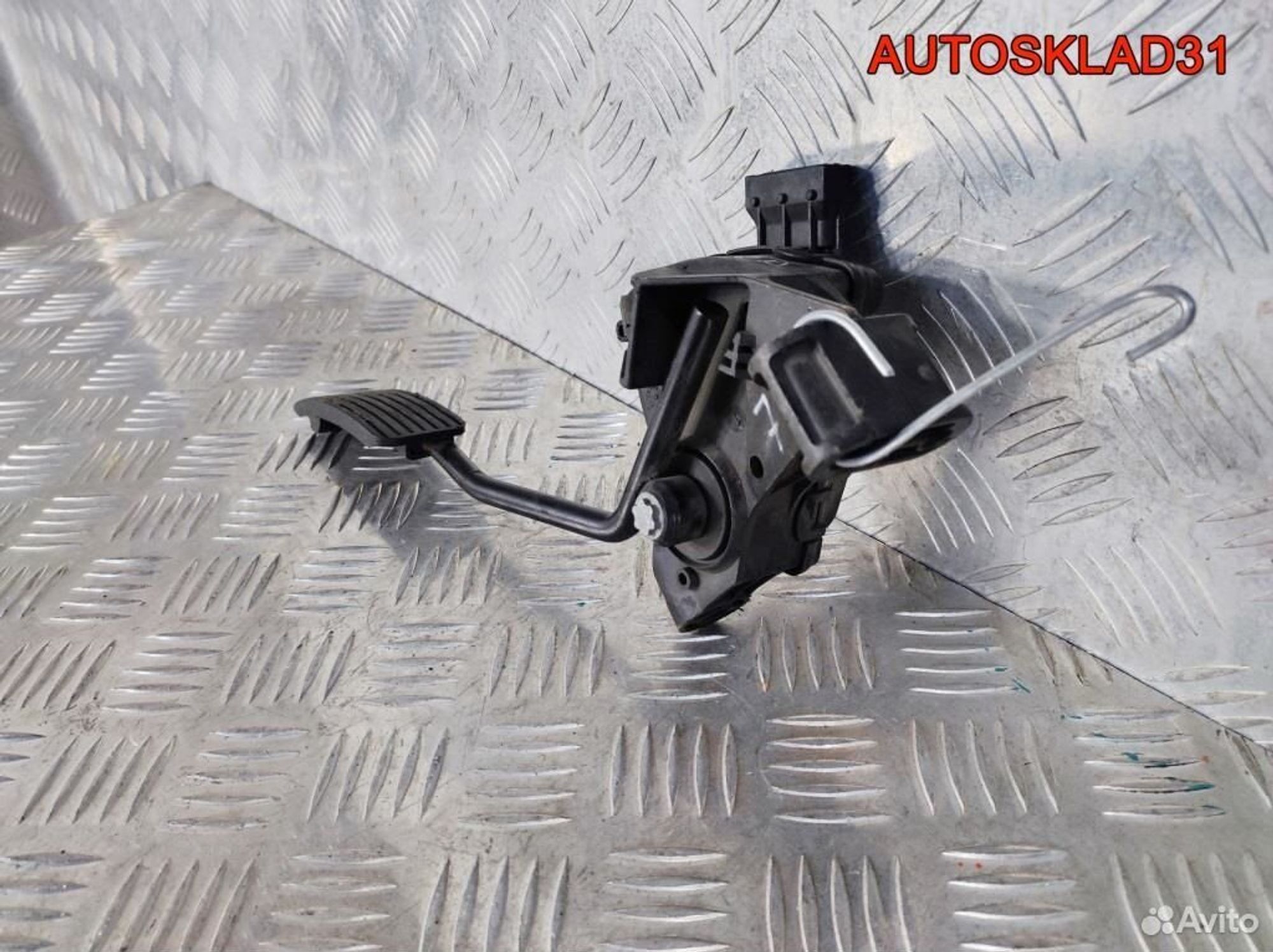 Педаль газа Opel Vectra C 9186726, 2100 рублей, Дубовое