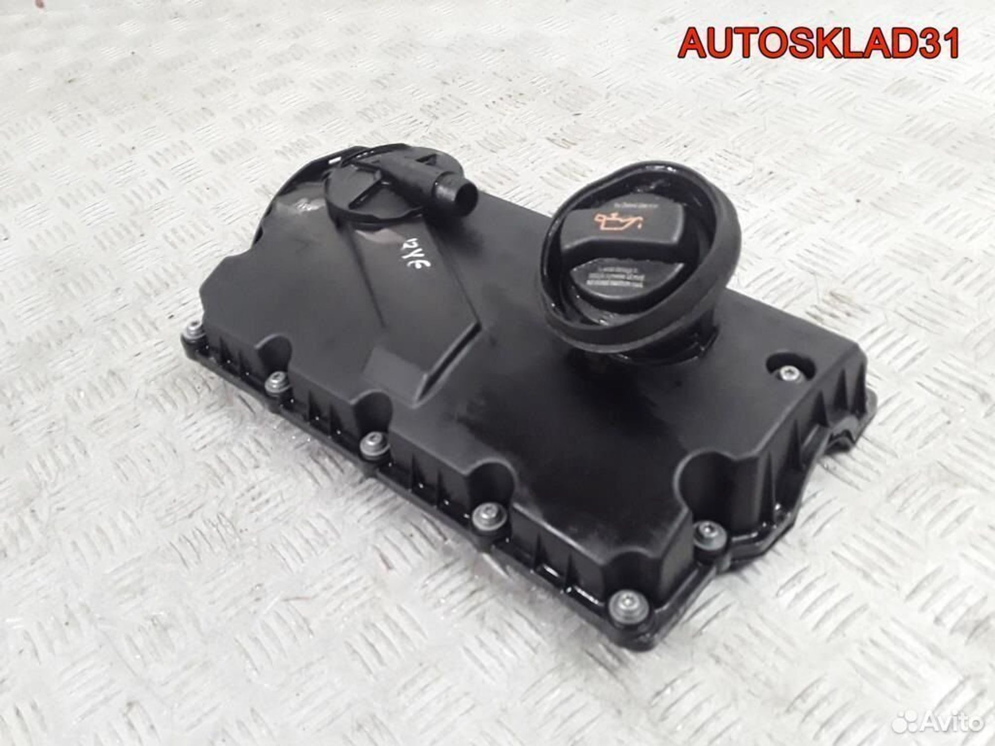 Крышка клапанная Skoda Octavia A5 BXE 038103475N, 2900 рублей, Дубовое