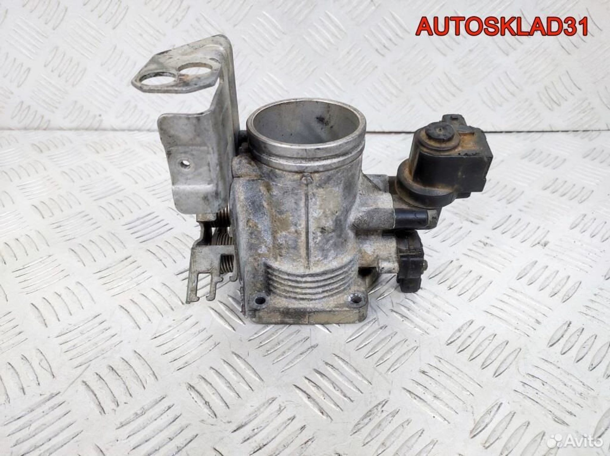 Заслонка дроссельная BMW E36 1,6 1247594 Бензин, 2100 рублей, Дубовое