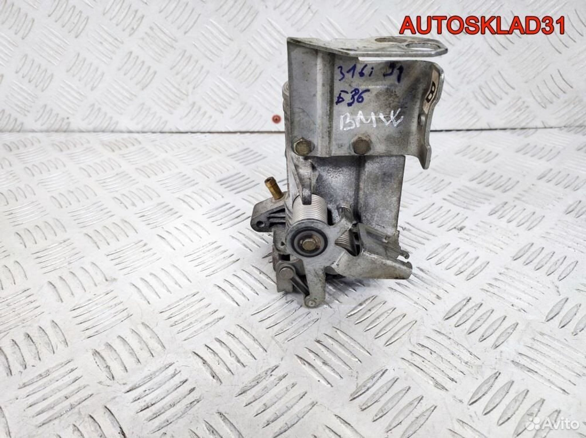 Заслонка дроссельная BMW E36 1,6 1247594 Бензин, 2100 рублей, Дубовое