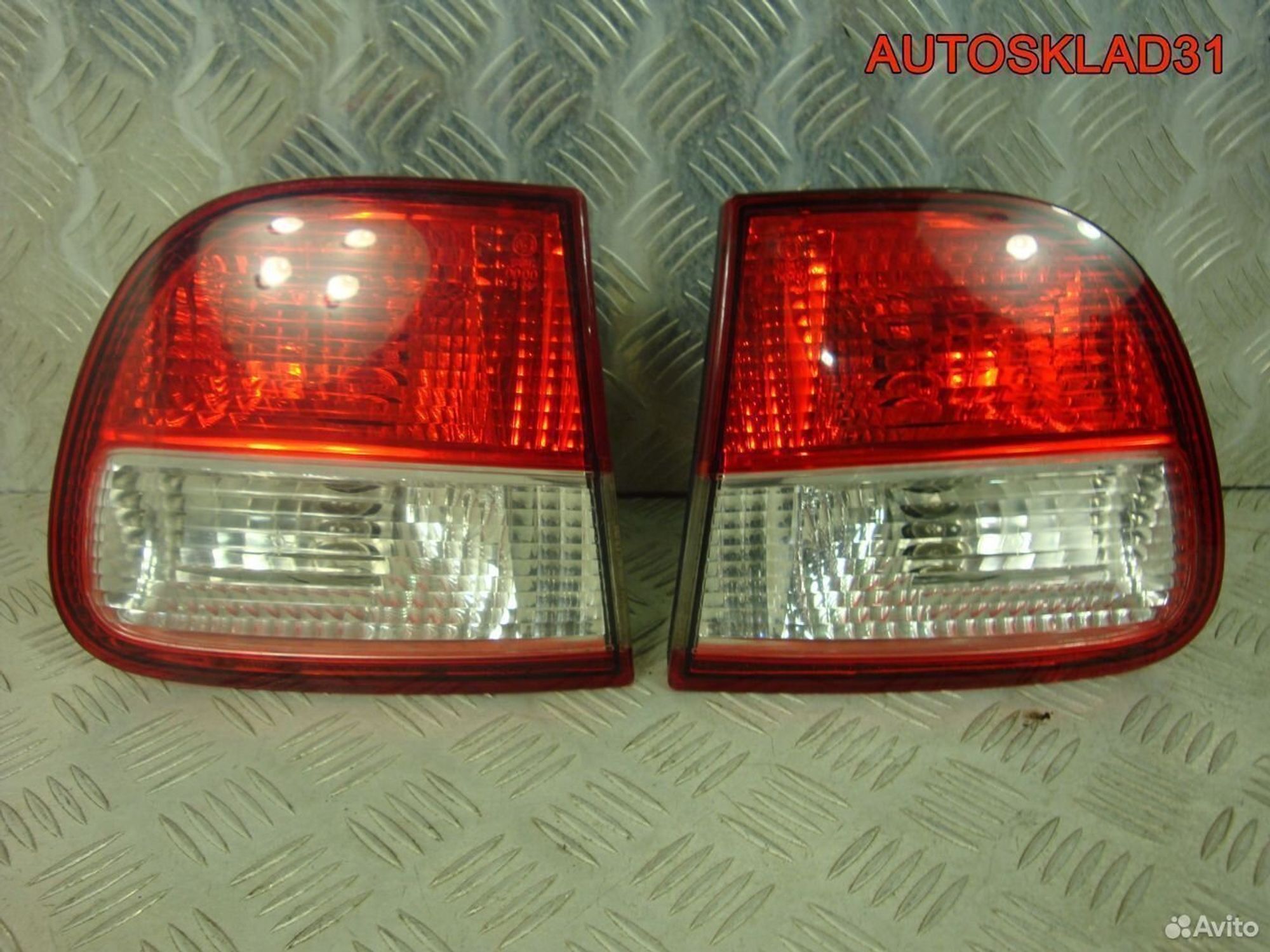 Фонарь задний внутренний Seat Leon 1M1 1м6945091в, 2100 рублей, Дубовое