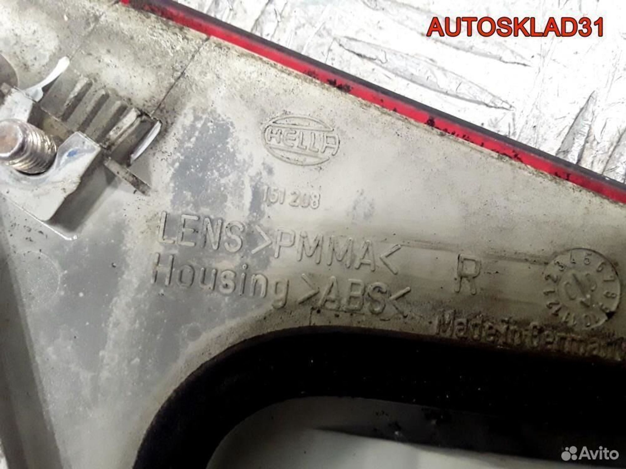 Фонарь задний внутренний правый Mitsubishi Carisma, 1300 рублей, Дубовое