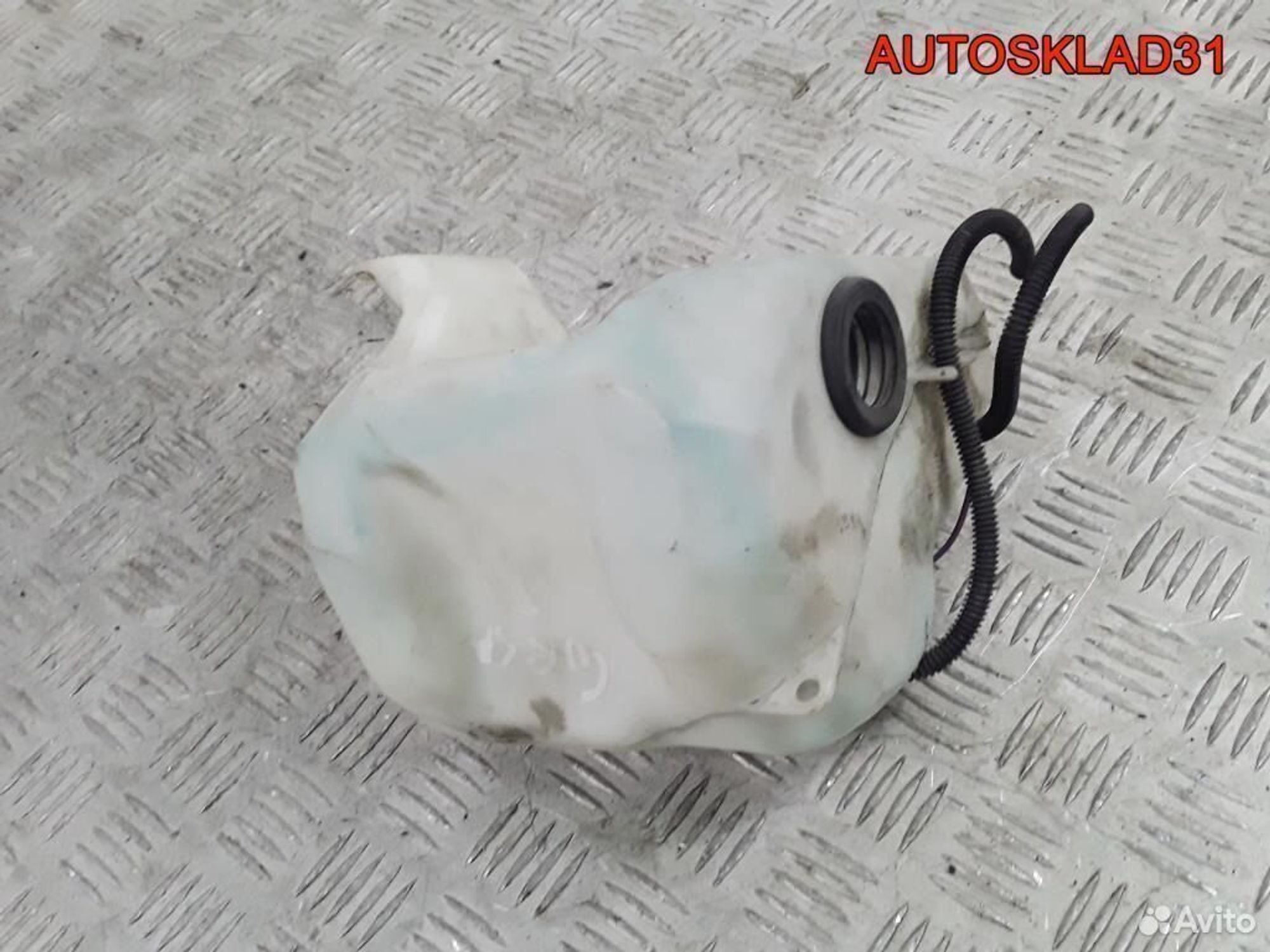 Бачок омывателя Opel Corsa D 55702892, 1800 рублей, Дубовое