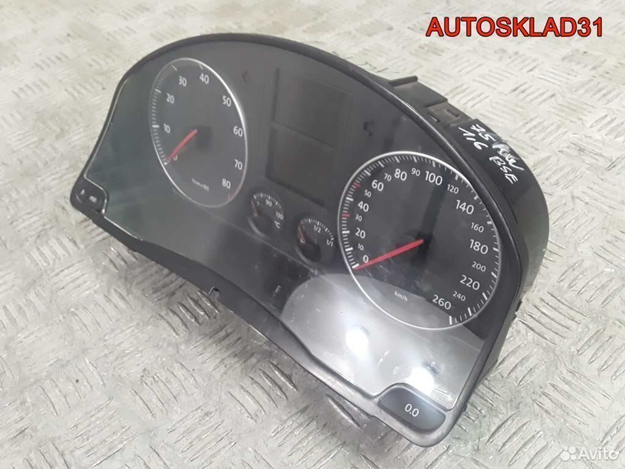 Панель приборов Volkswagen Golf Plus 1K0920852A, 4100 рублей, Дубовое