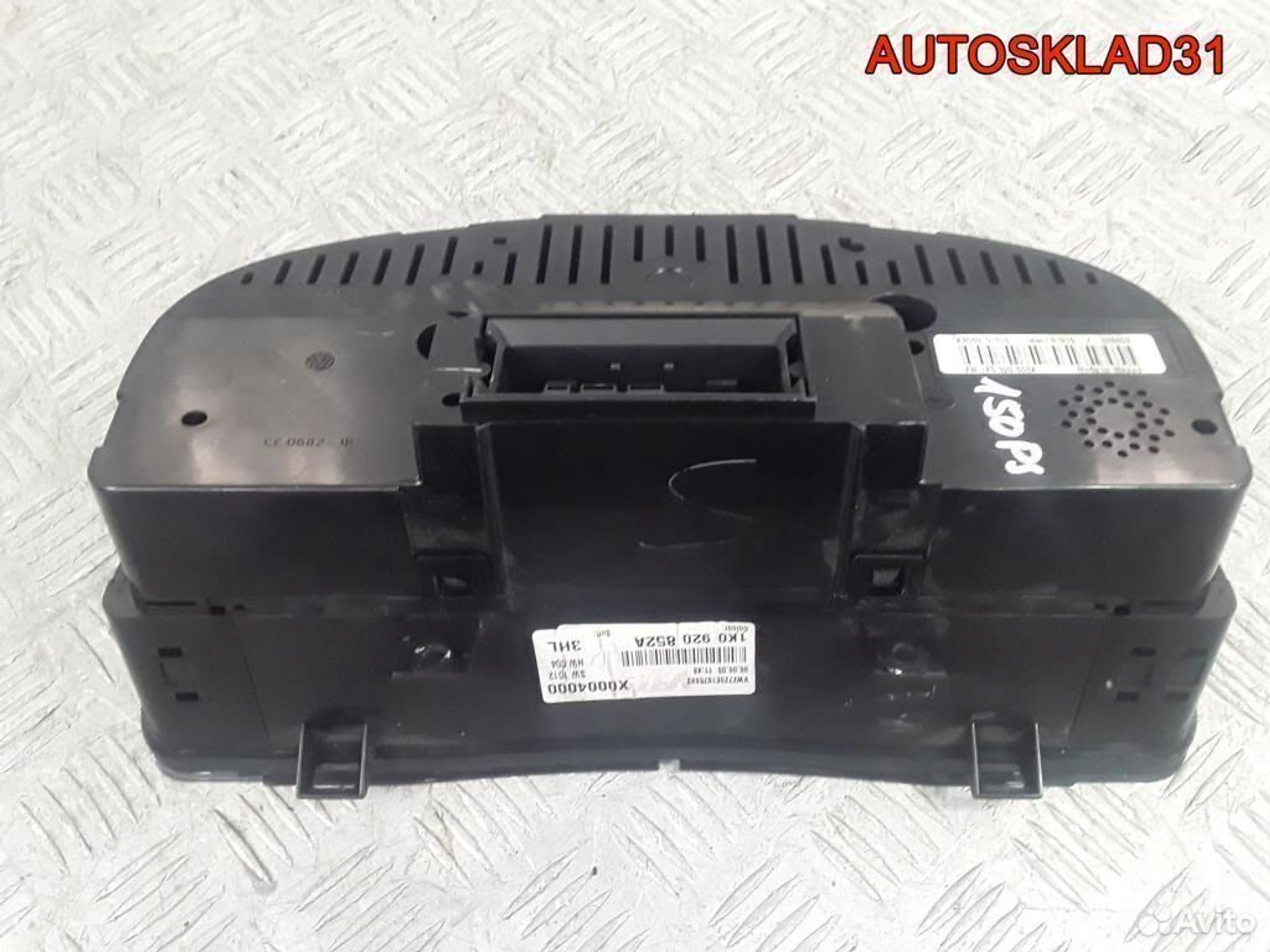 Панель приборов Volkswagen Golf Plus 1K0920852A, 4100 рублей, Дубовое