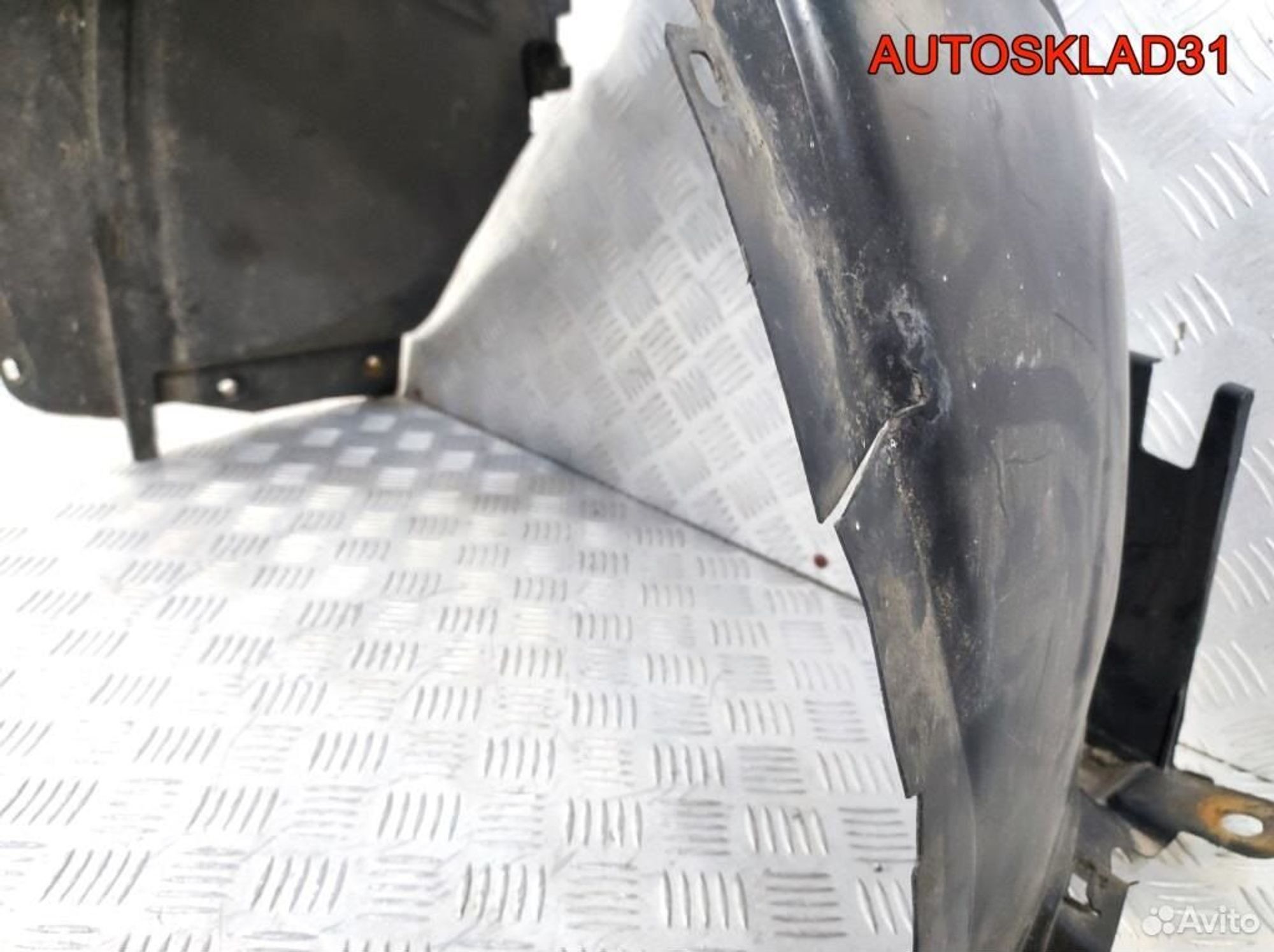 Локер передний правый Renault Sandero 8200735437, 1700 рублей, Дубовое