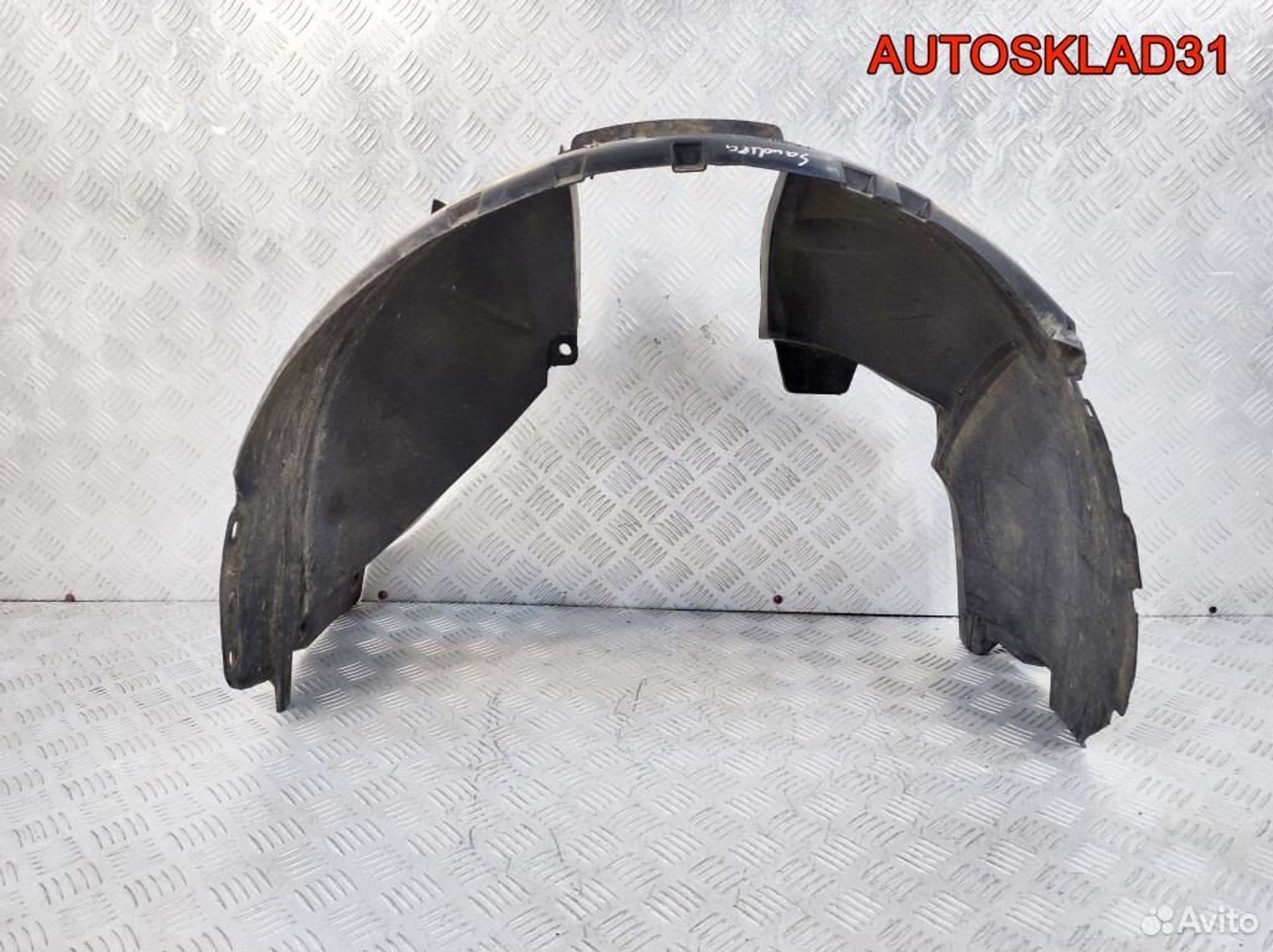 Локер передний правый Renault Sandero 8200735437, 1700 рублей, Дубовое