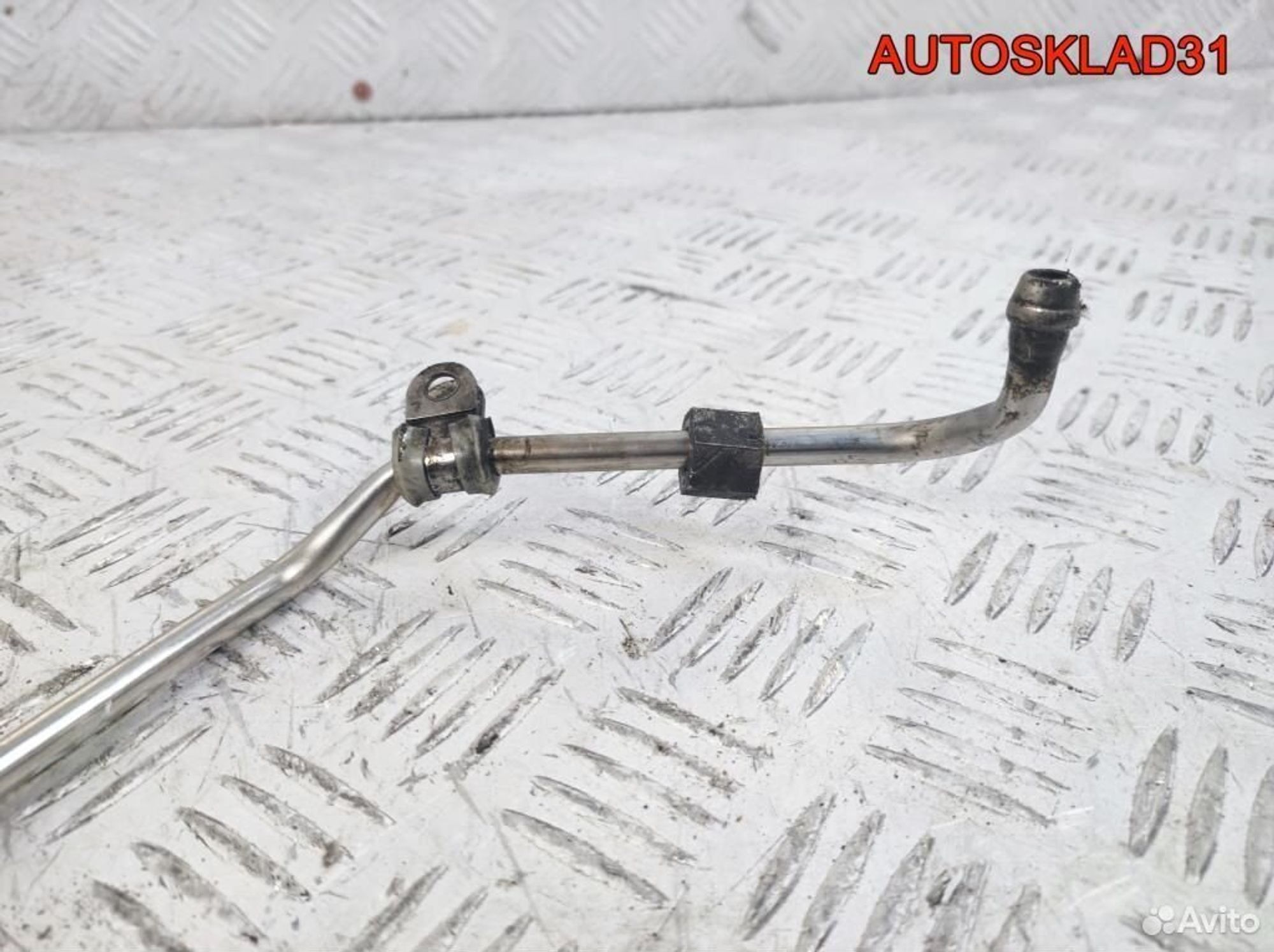 Трубка турбины VW Touran 2.0 BMM 036145771 Дизель, 1700 рублей, Дубовое