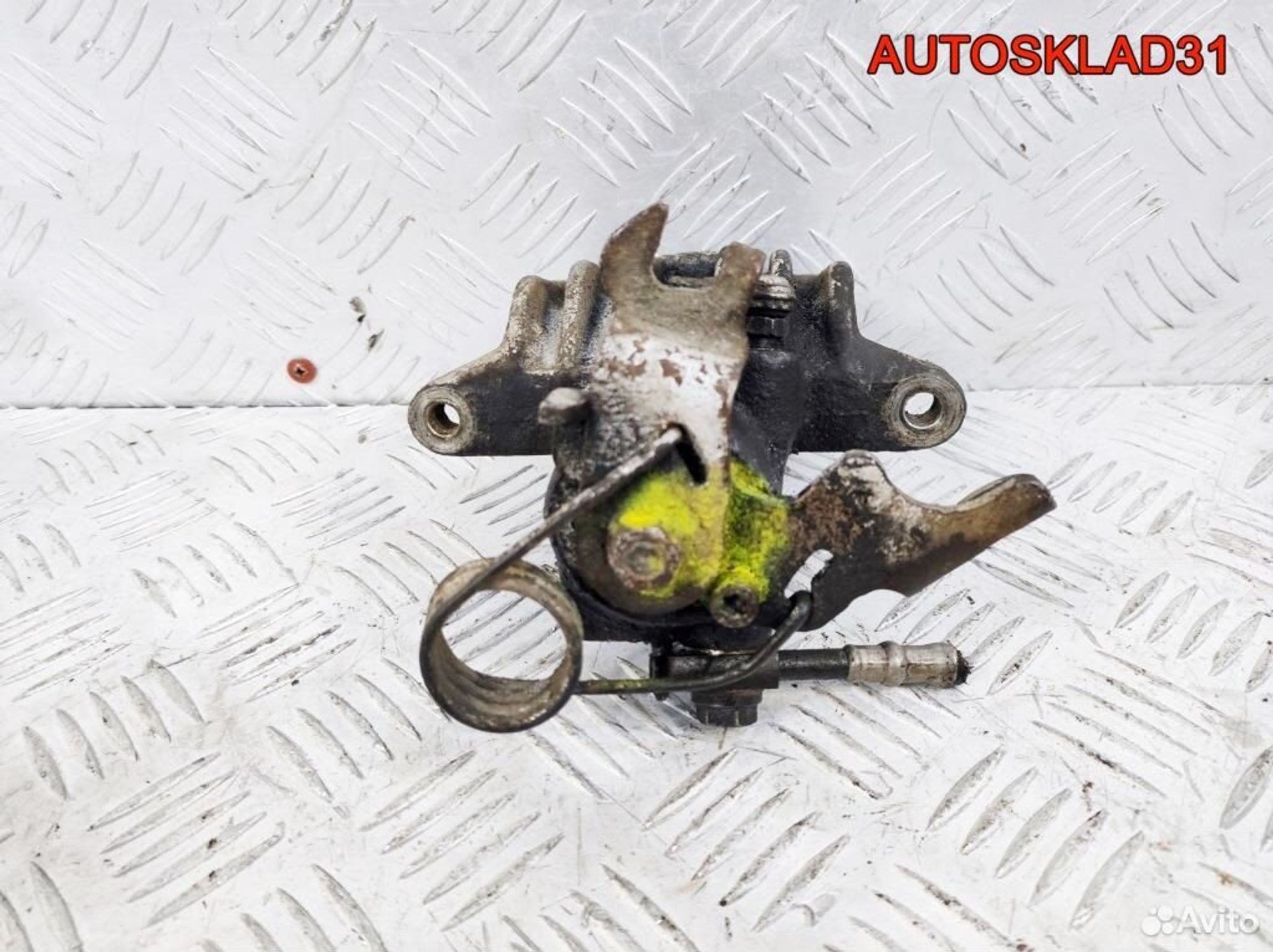 Суппорт тормозной задний левый VW Passat B5, 5000 рублей, Дубовое