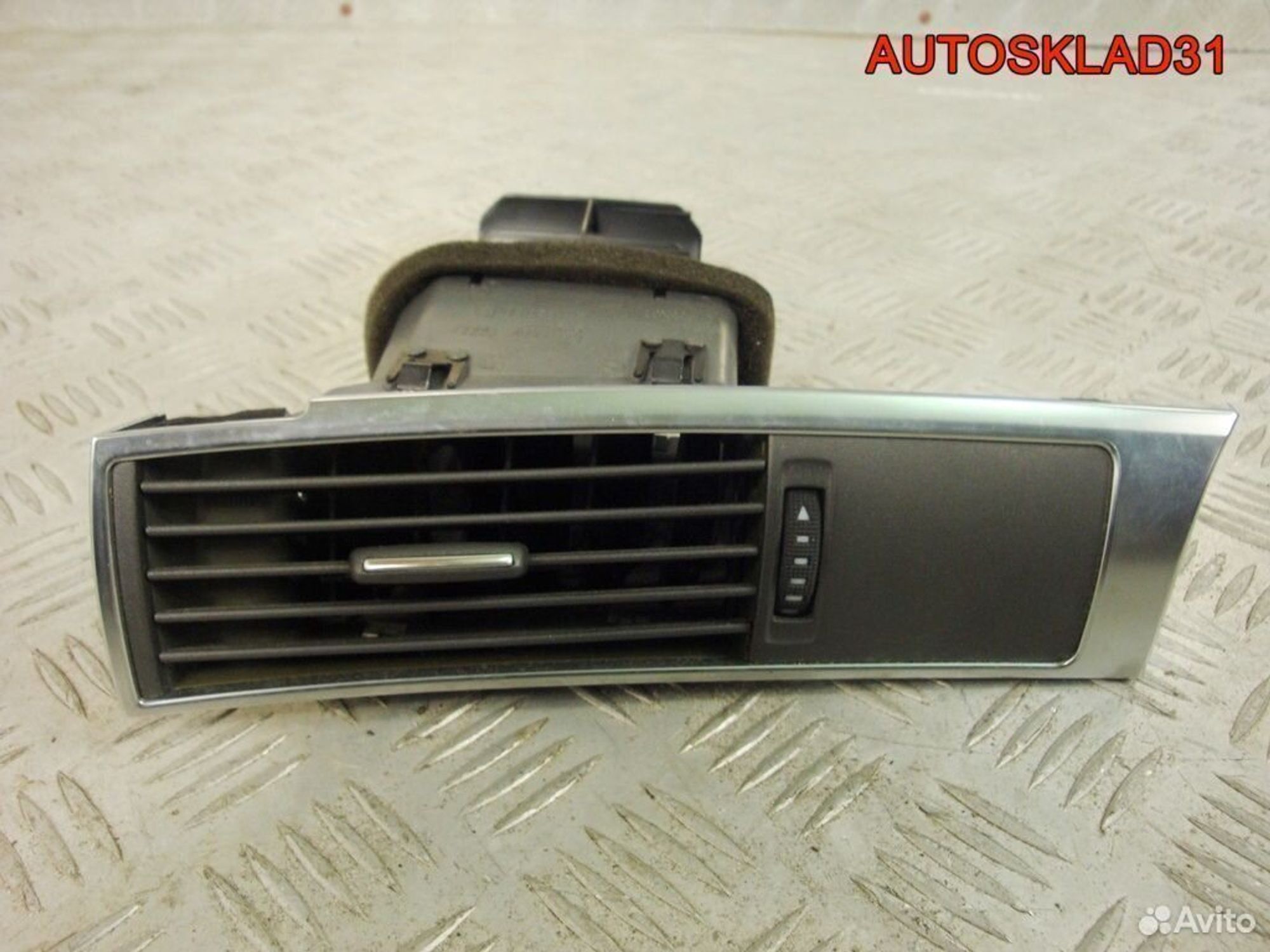 Дефлектор воздушный левый Audi A6 C6 4F1820901С, 900 рублей, Дубовое