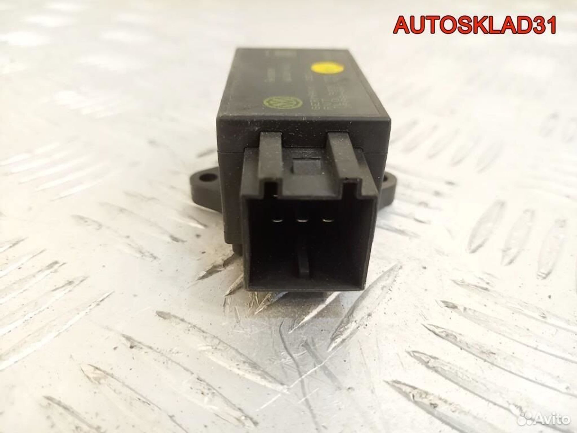 Реле обогрева сидений VW Touareg 7L0959772, 1100 рублей, Дубовое