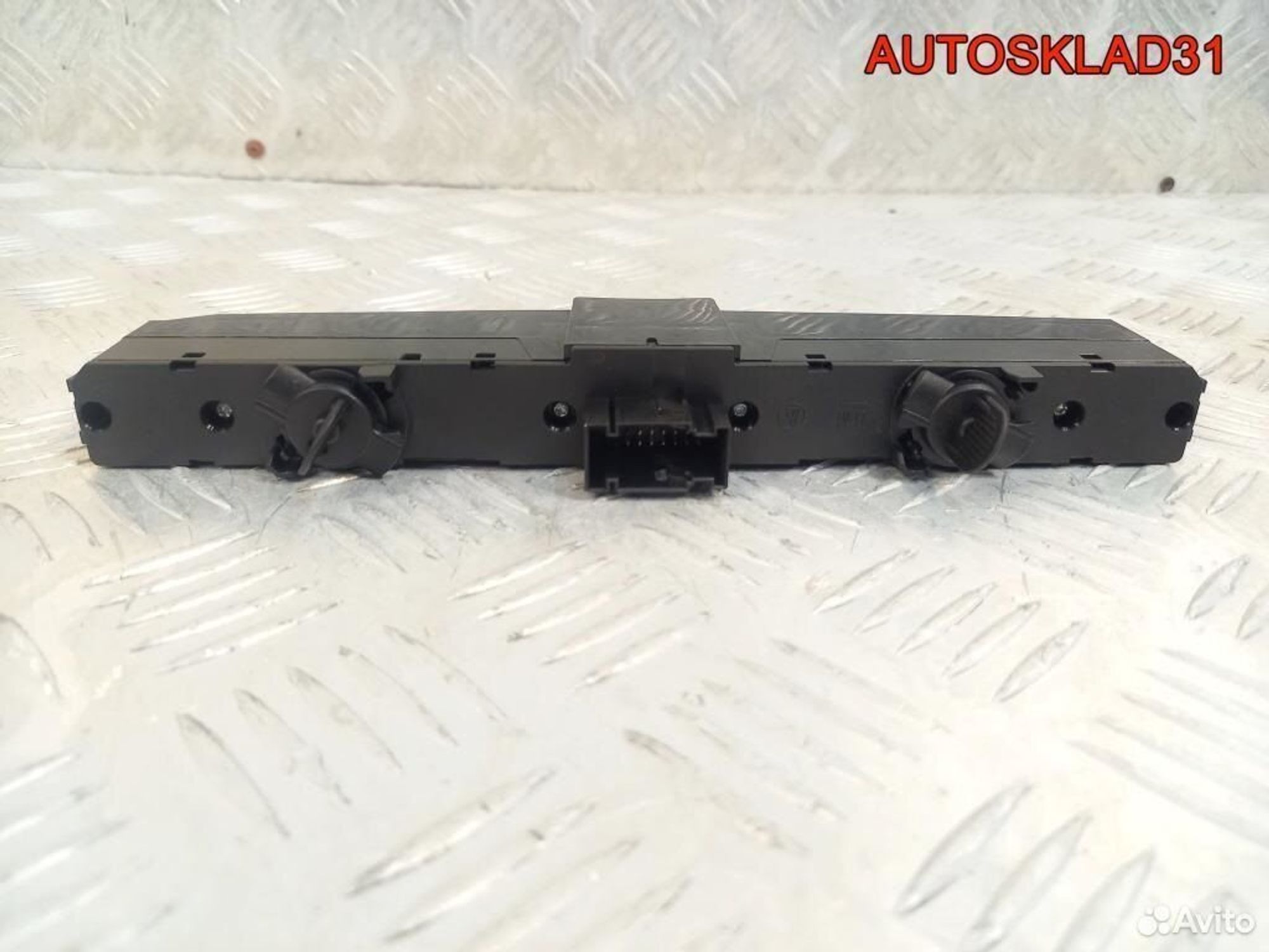 Блок кнопок Opel Zafira B 13100109, 1700 рублей, Дубовое