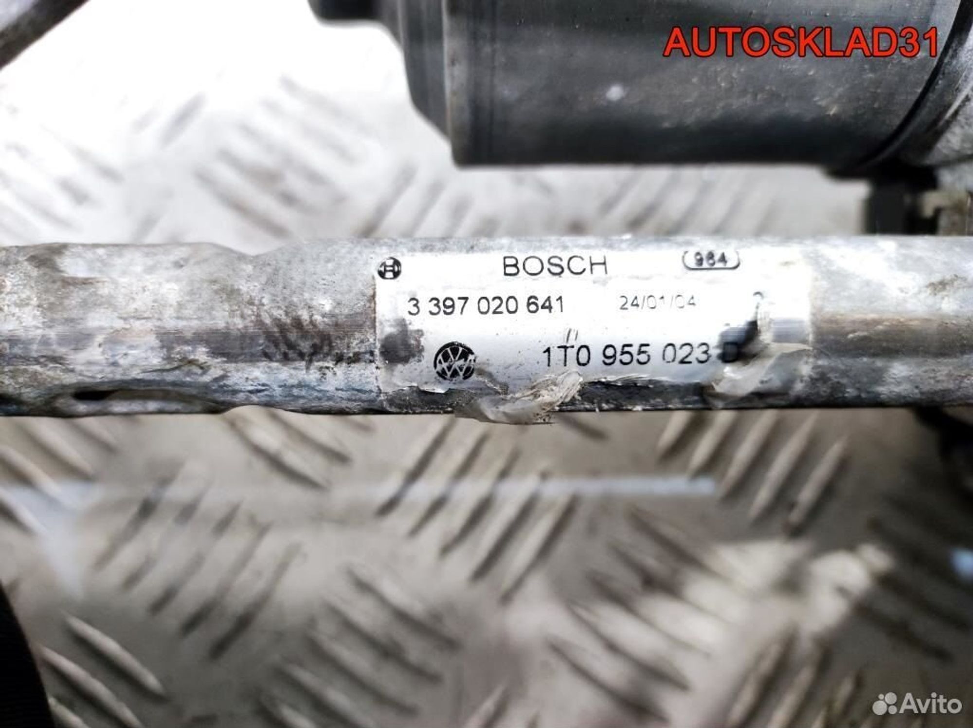 Трапеция дворников Volkswagen Touran 1T0955023C, 7200 рублей, Дубовое