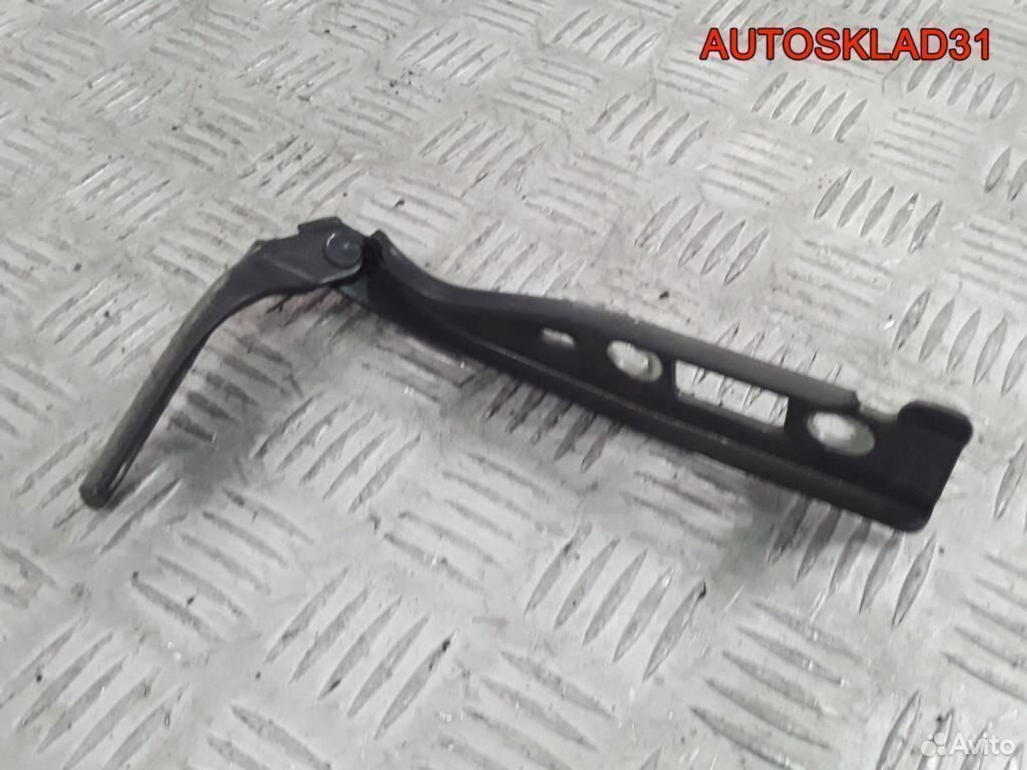 Петля капота левая Ford Fusion 2S6116801AE, 1100 рублей, Дубовое