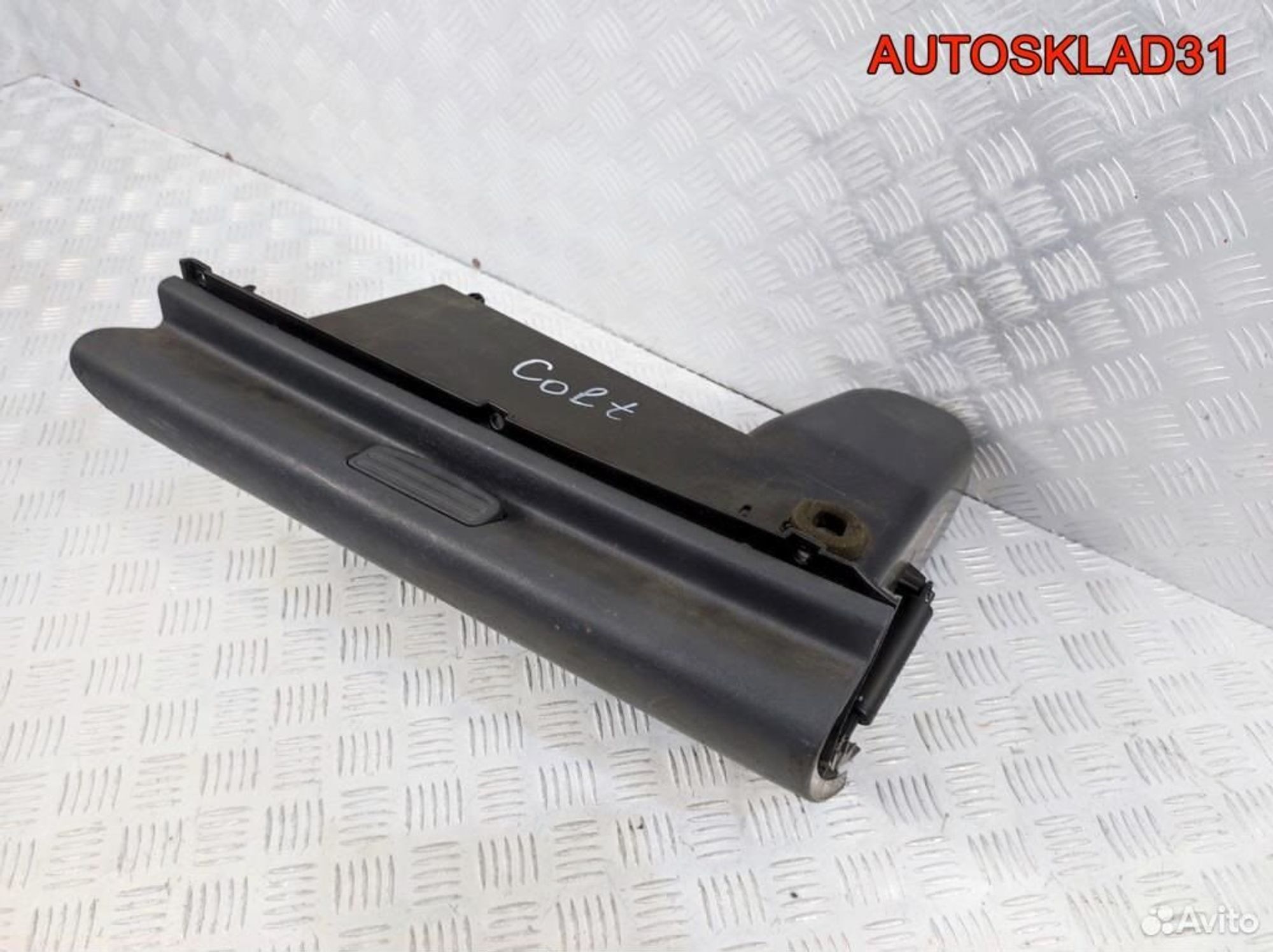 Бардачок Mitsubishi Colt Z3 MN140024ZZ, 2100 рублей, Дубовое