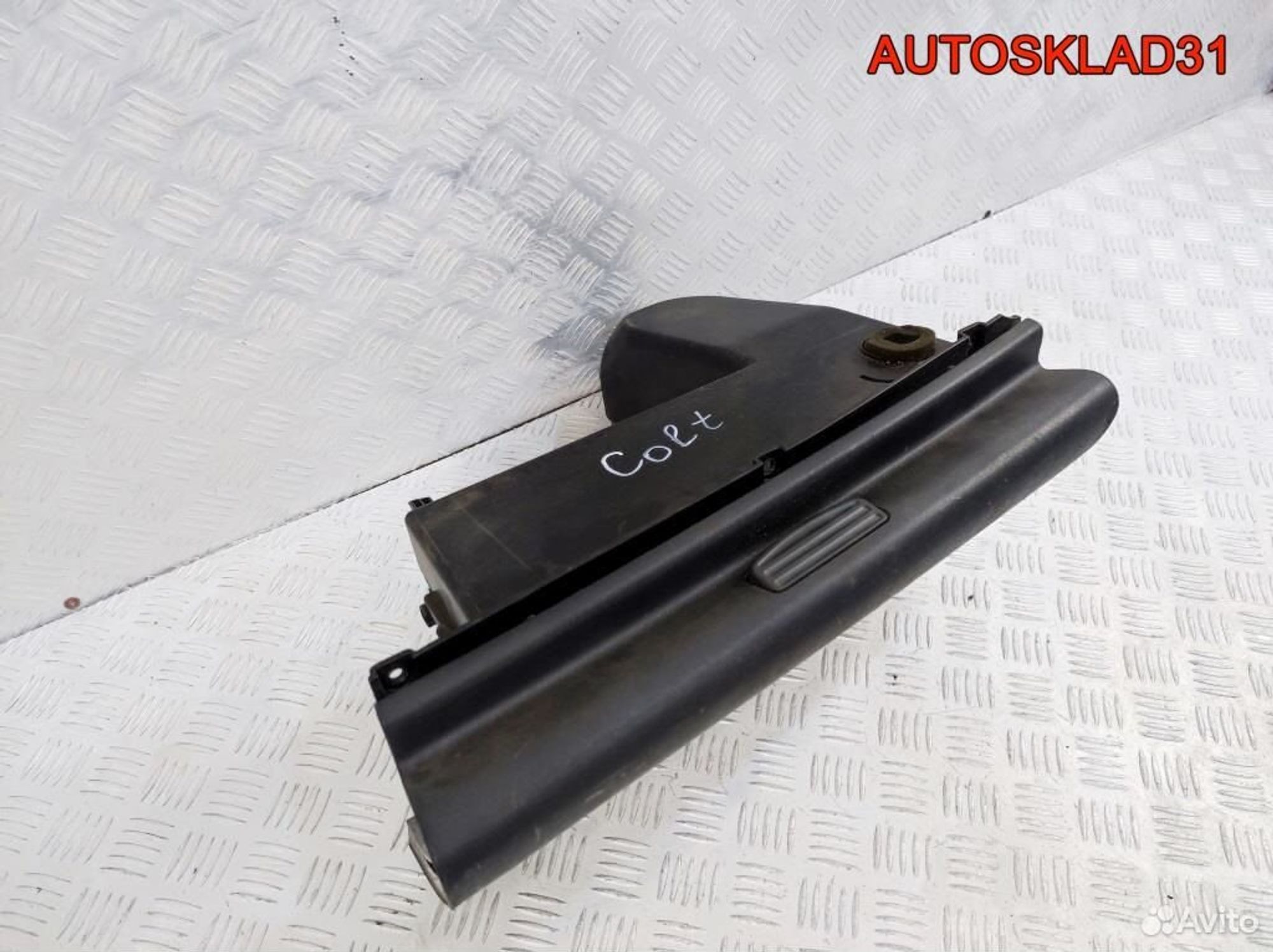 Бардачок Mitsubishi Colt Z3 MN140024ZZ, 2100 рублей, Дубовое