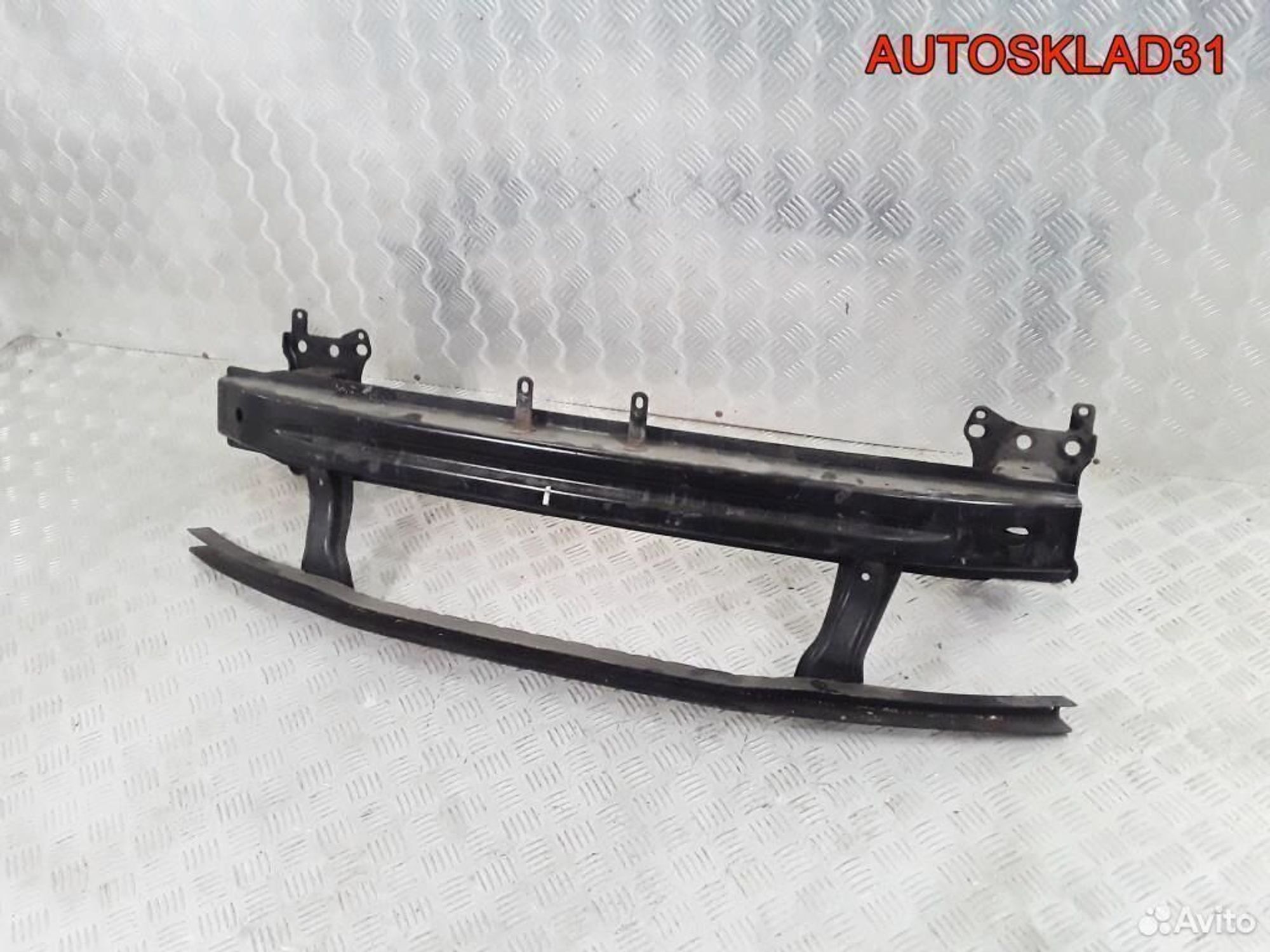 Усилитель переднего бампера Passat B6 3C0807109C, 3200 рублей, Дубовое