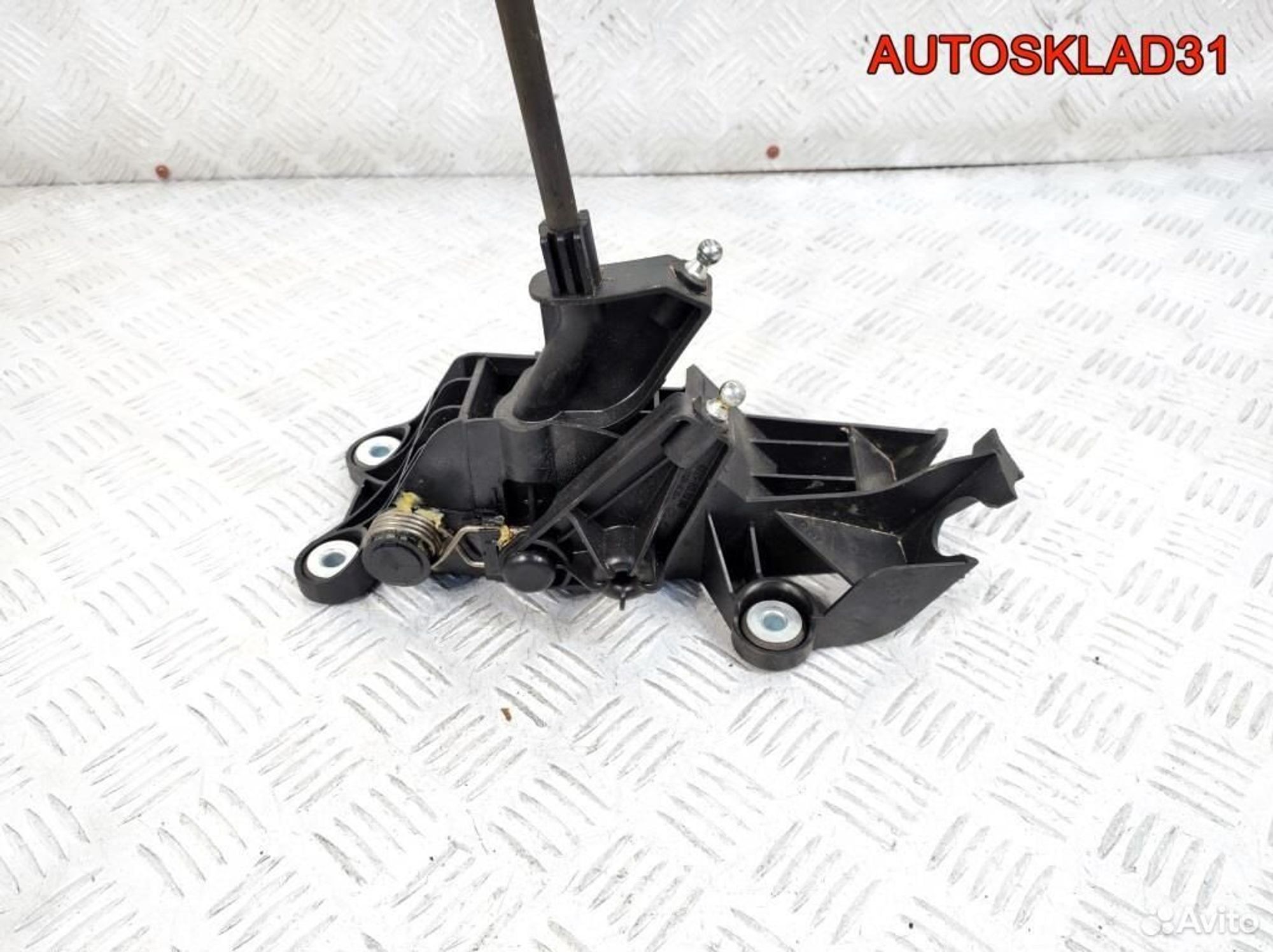 Кулиса МКПП Ford Fiesta 8A6R7C453MAB, 1700 рублей, Дубовое