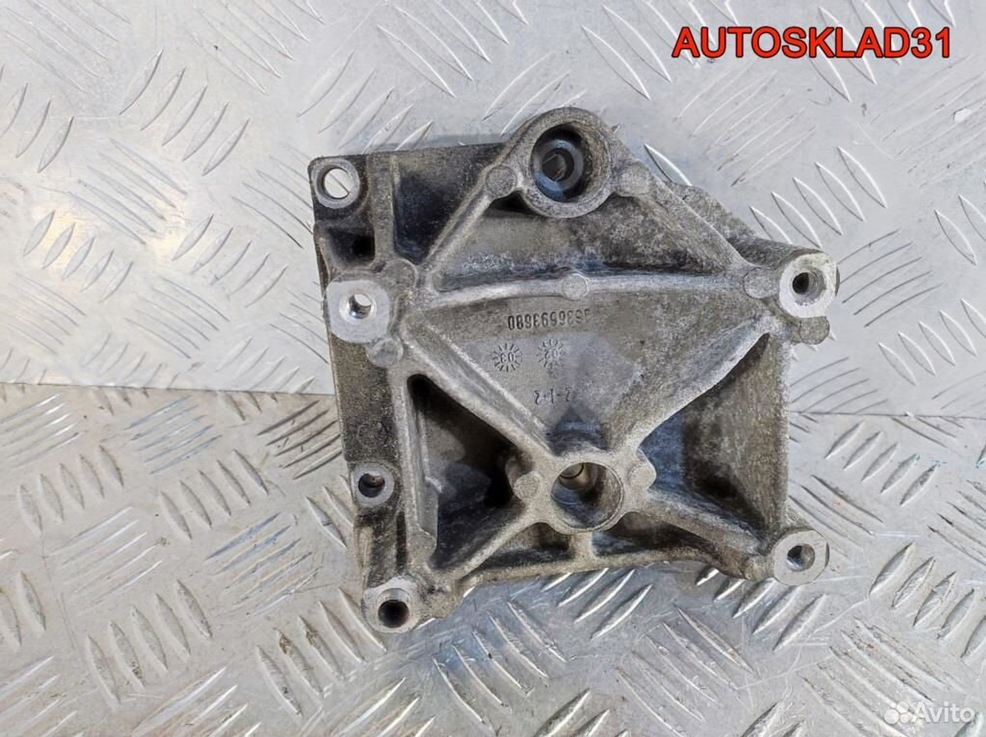 Kрoнштeйн кондиционера Рeugеot 307 9636693680, 900 рублей, Дубовое