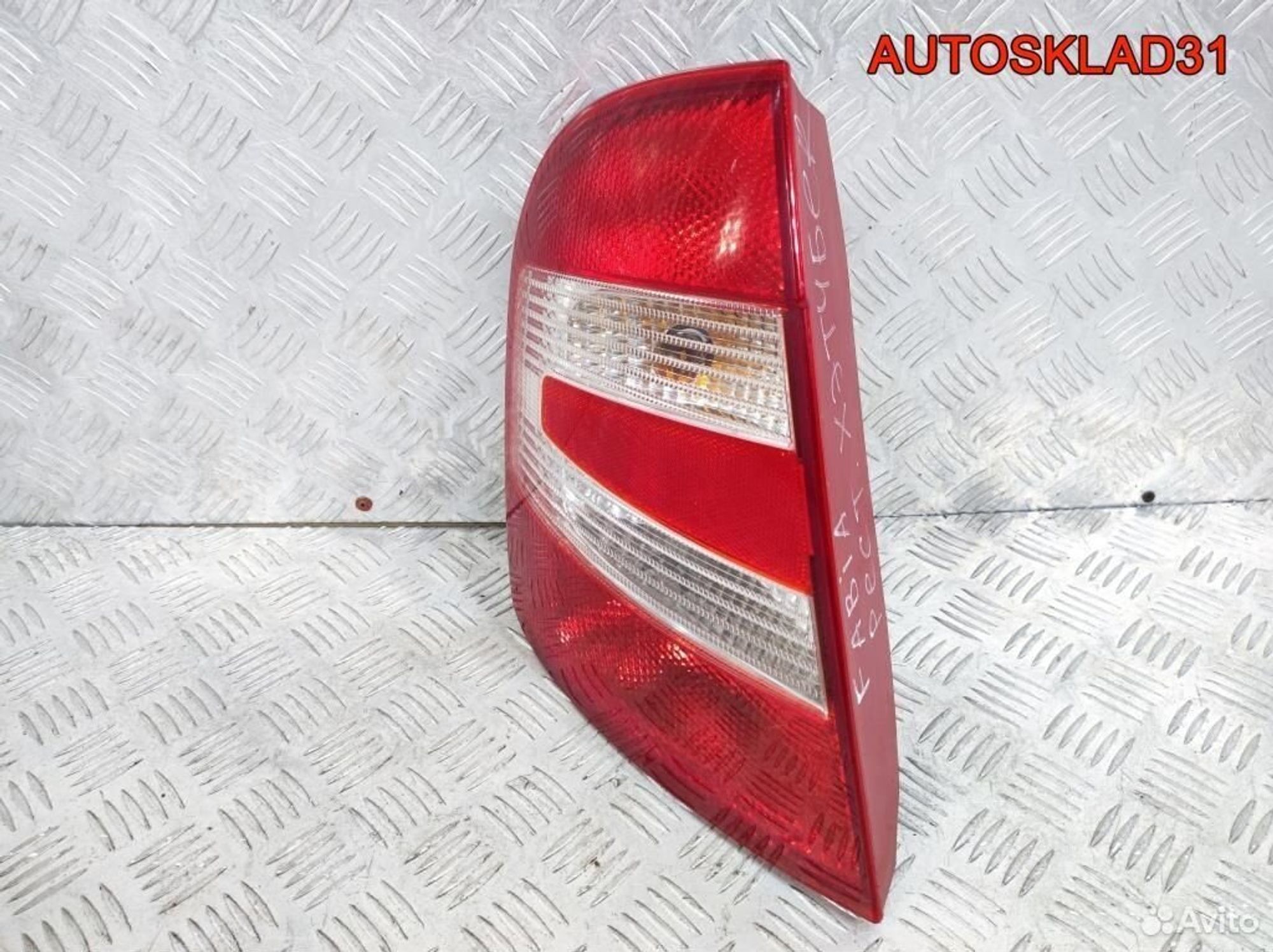 Фонарь задний левый Skoda Fabia 6Y6945095D, 3600 рублей, Дубовое