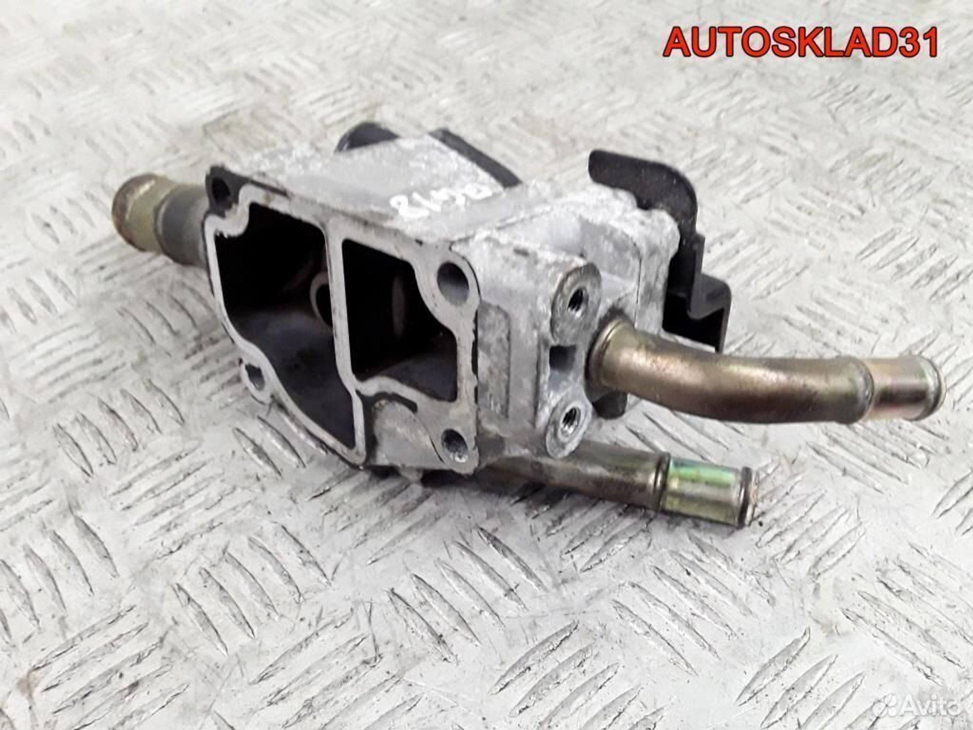 Корпус термостата Ниссан Примера п12е 130499F600, 1400 рублей, Дубовое