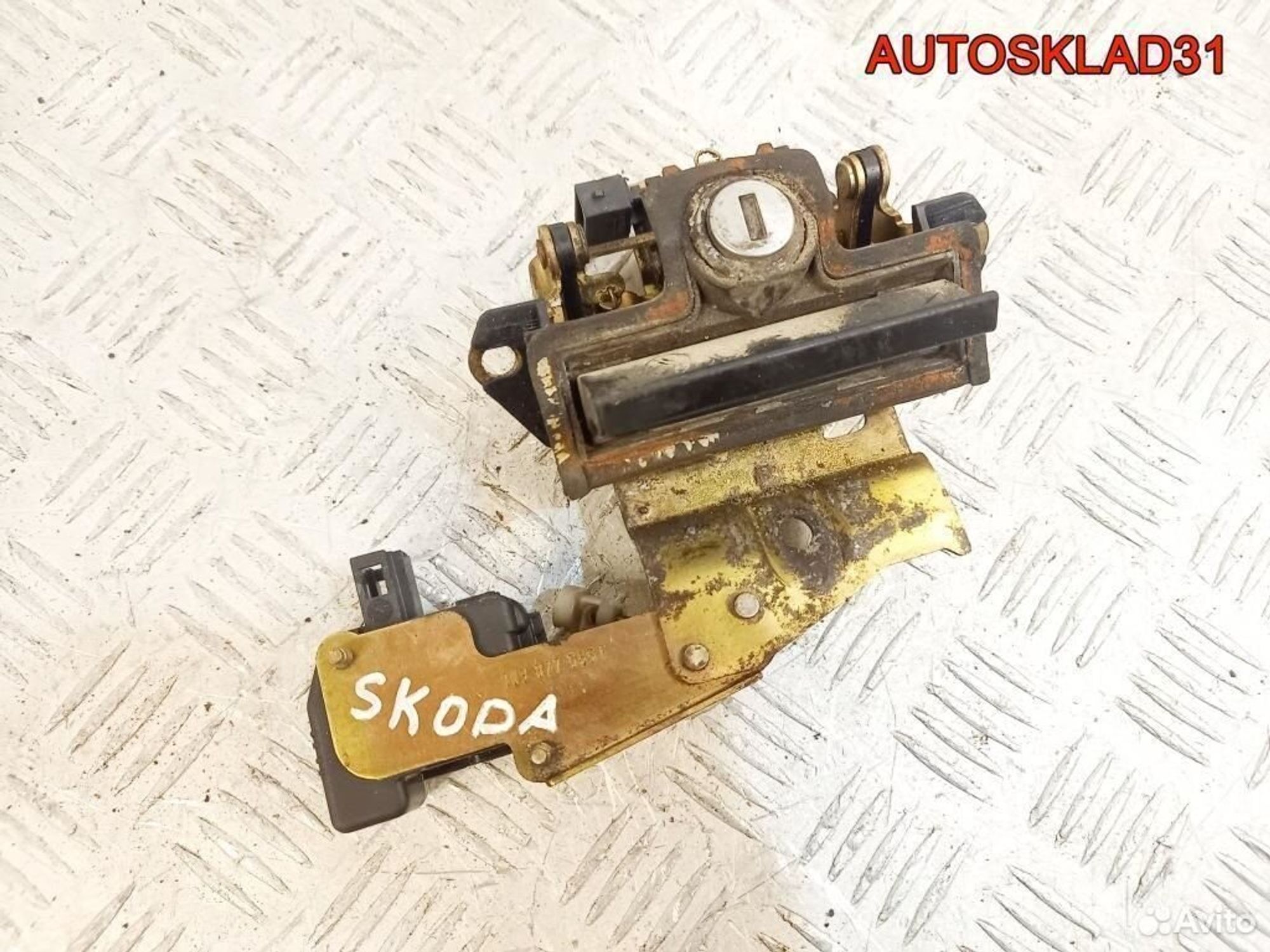 Замок багажника Skoda Octavia A4 1U9827565E, 1800 рублей, Дубовое