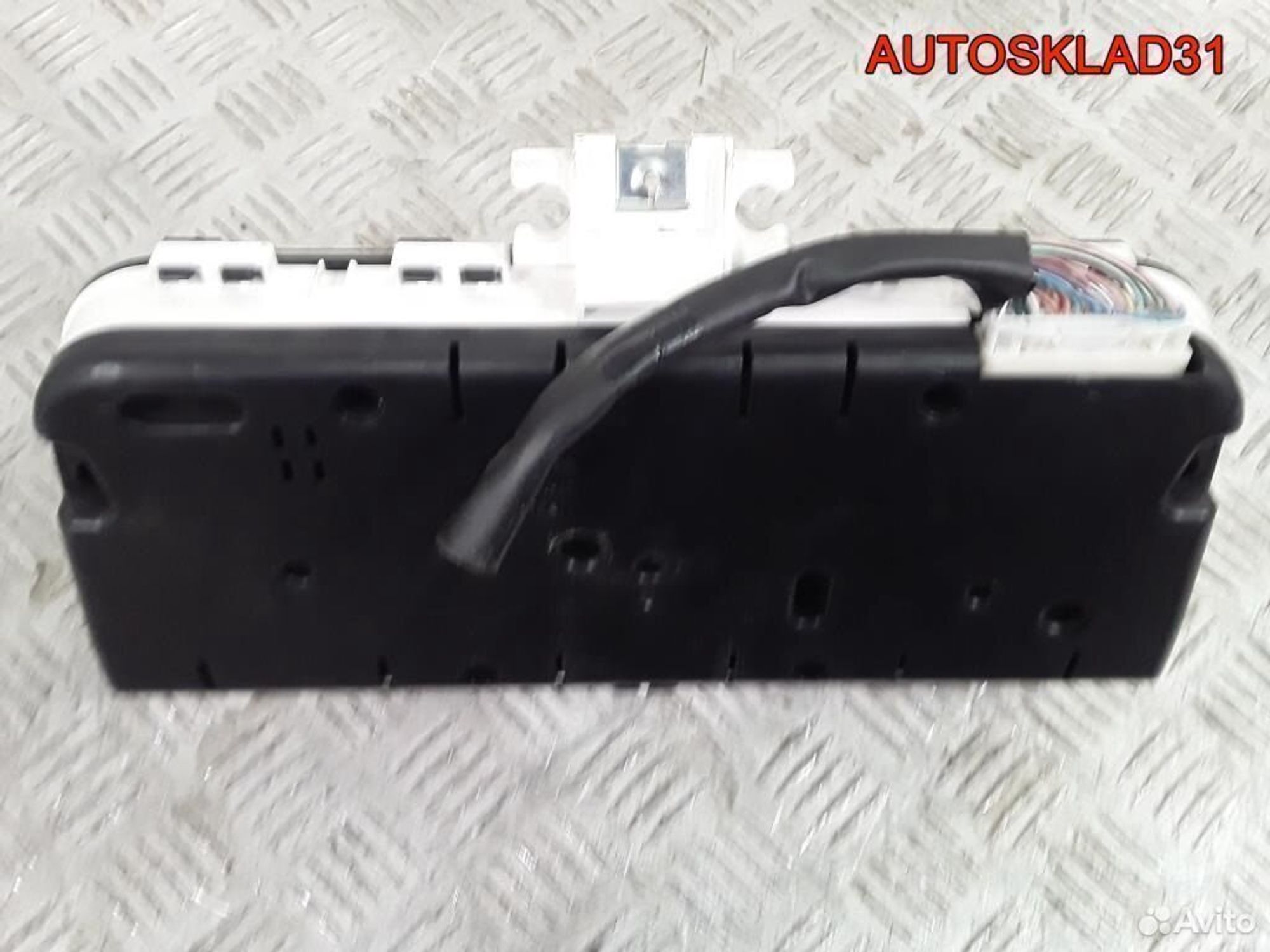 Панель приборов Toyota Corolla Verso 838000F092, 2600 рублей, Дубовое