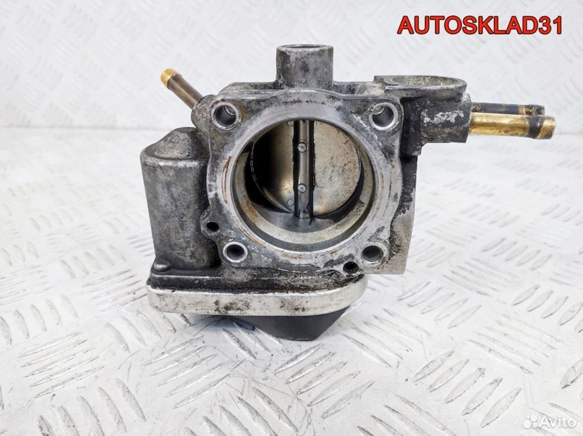 Заслонка дроссельная VW Passat B5+ 06B133062L, 3600 рублей, Дубовое